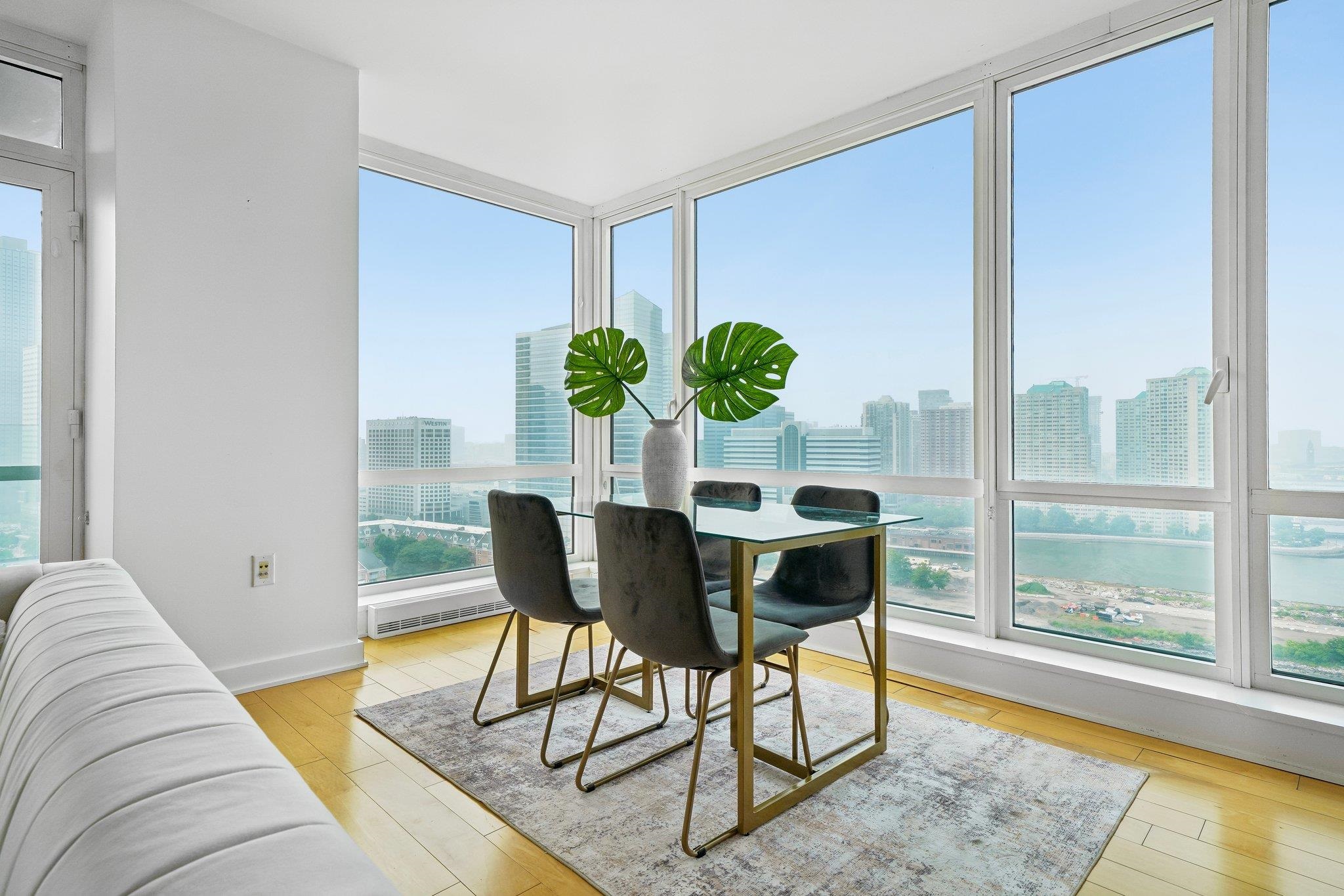 2 2ND ST Unit: 2101