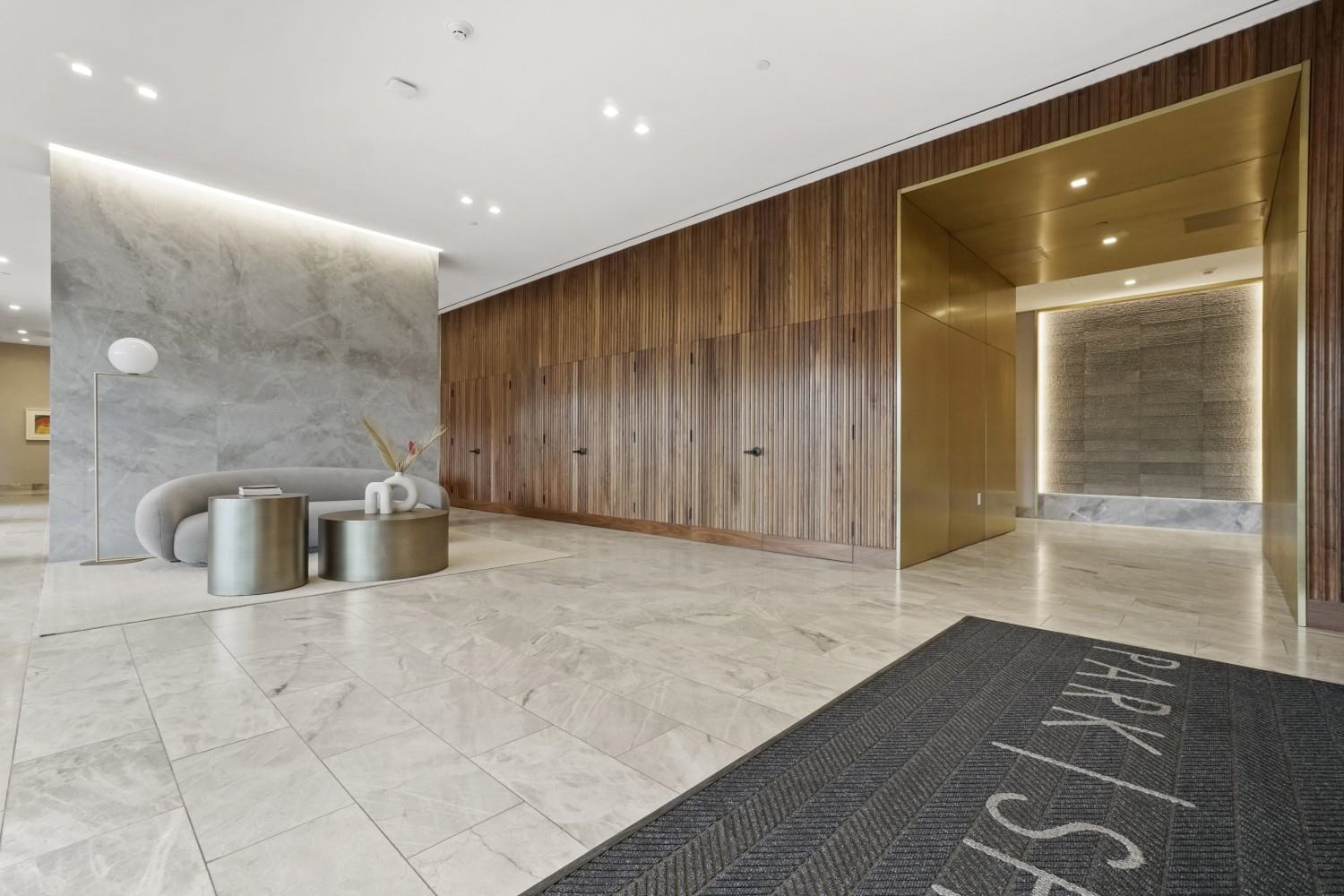 75 PARK LANE SOUTH Unit: 2107