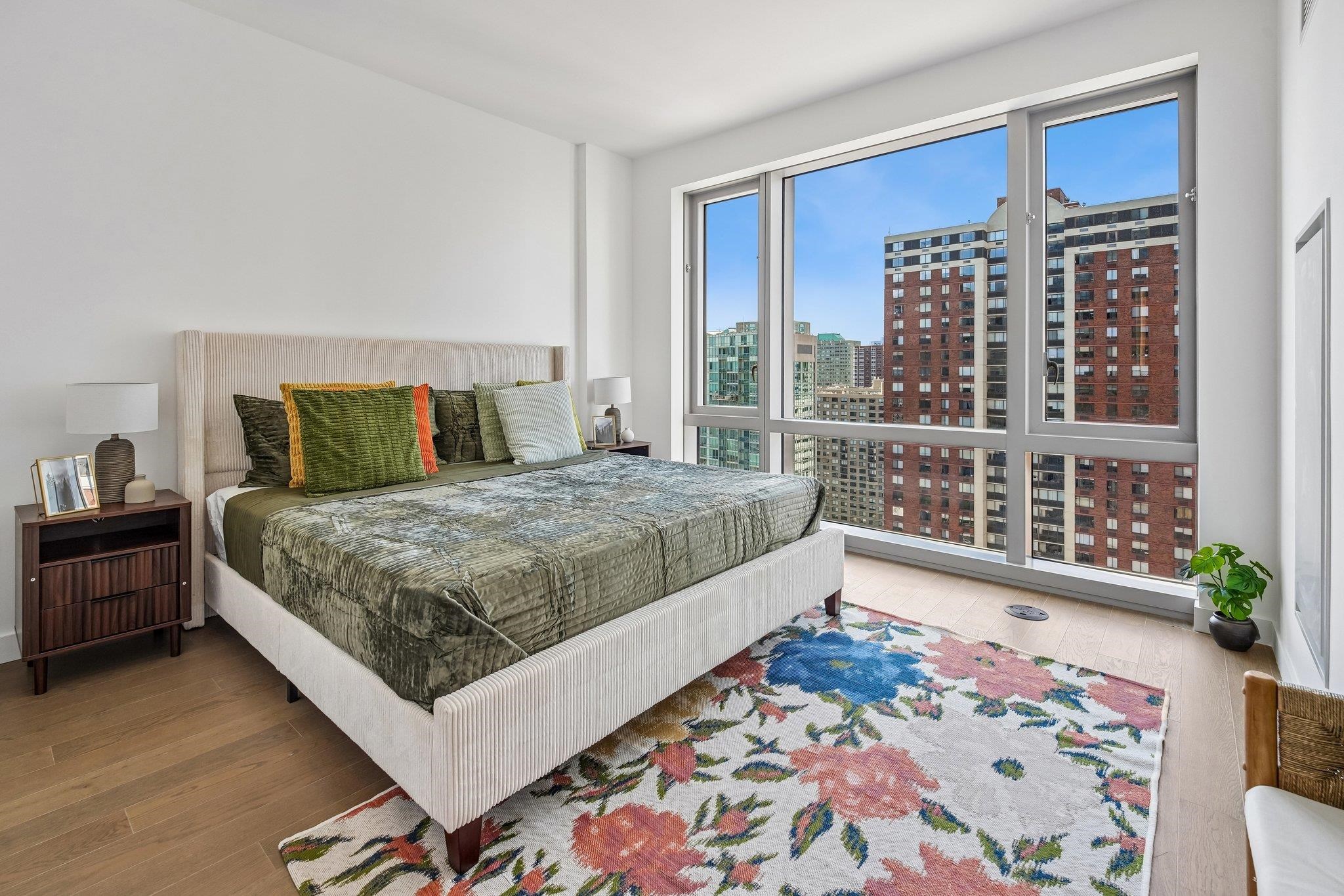75 PARK LANE SOUTH Unit: 2107