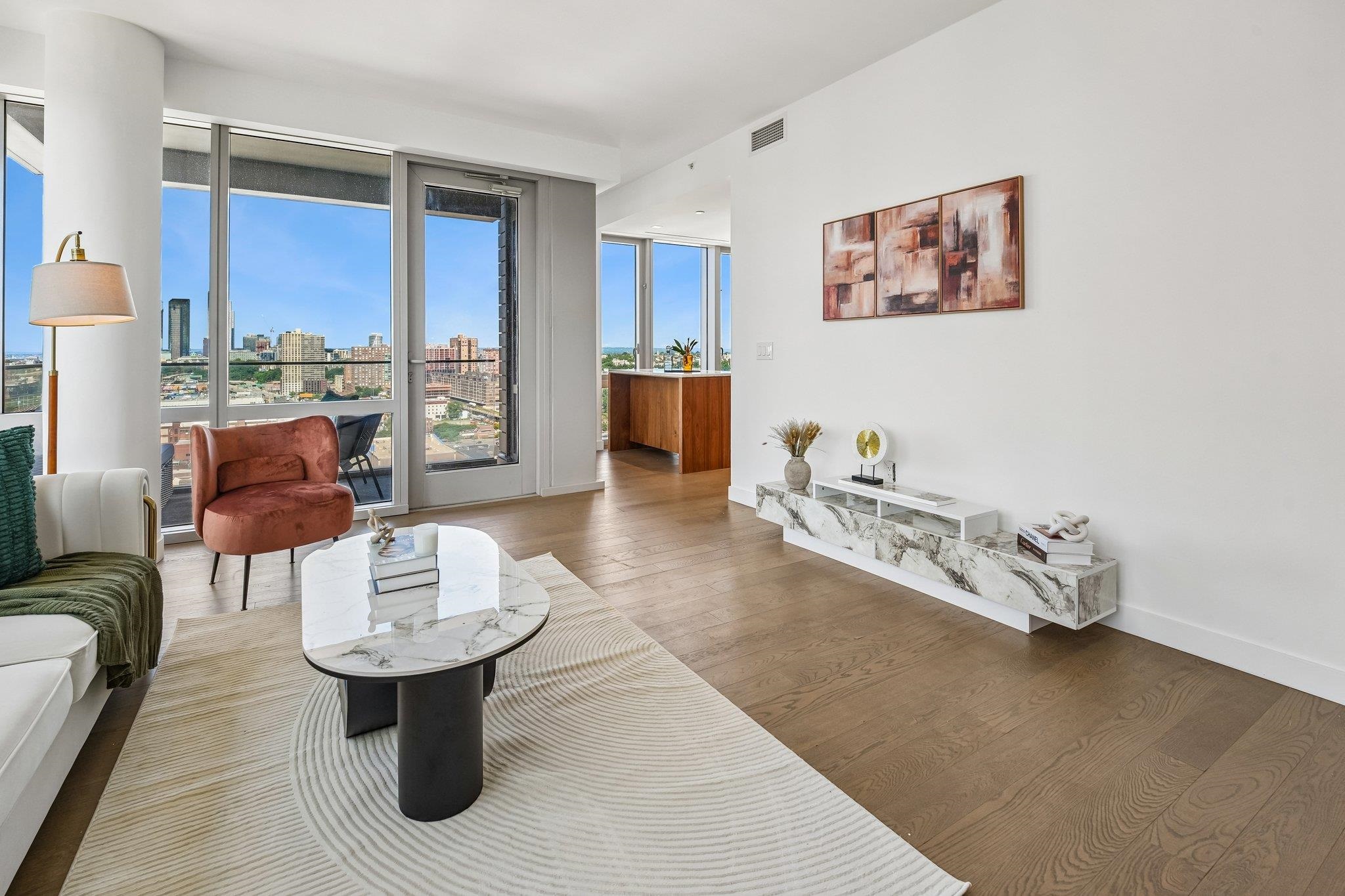 75 PARK LANE SOUTH Unit: 2107