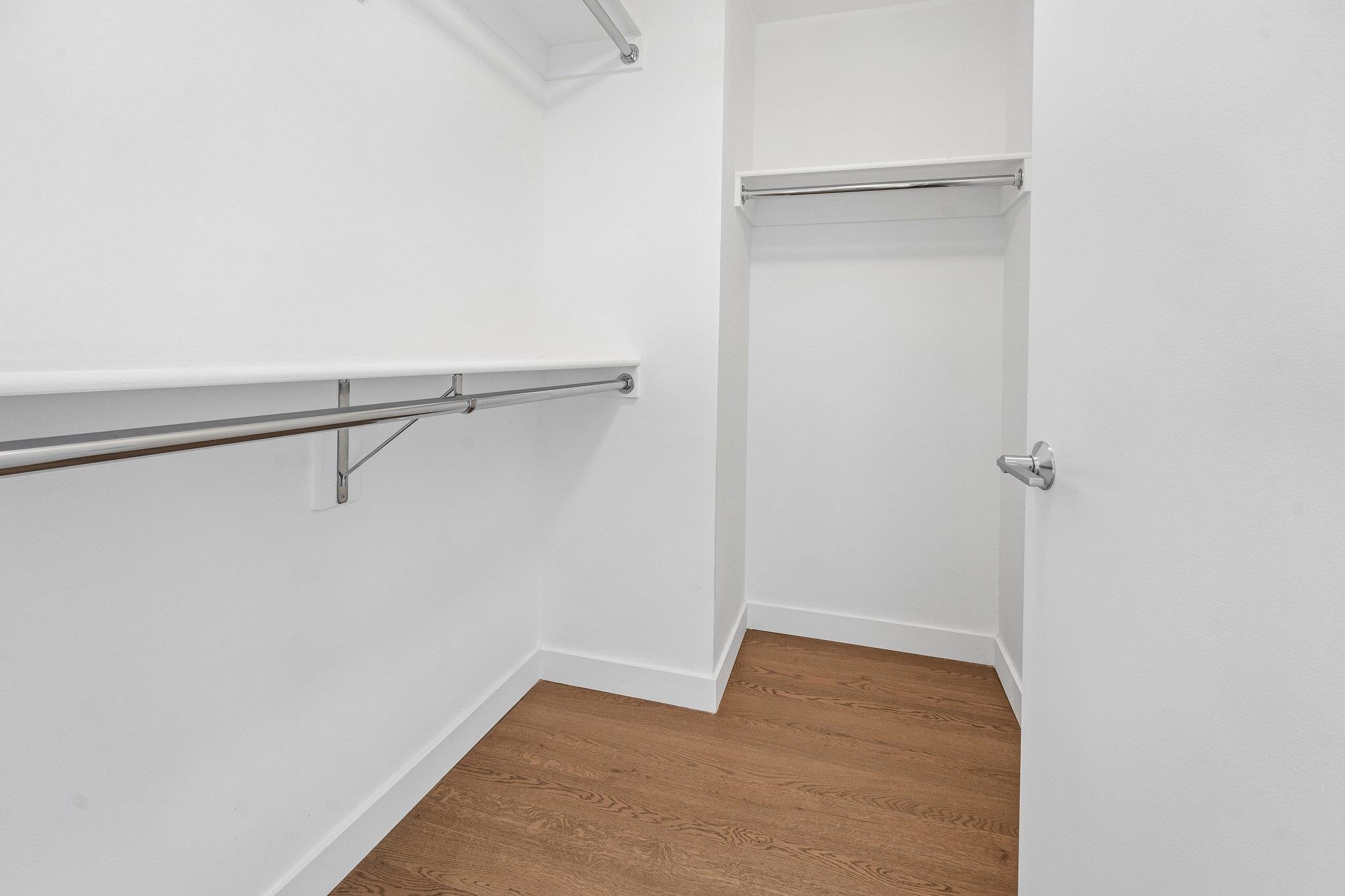 75 PARK LANE SOUTH Unit: 1912