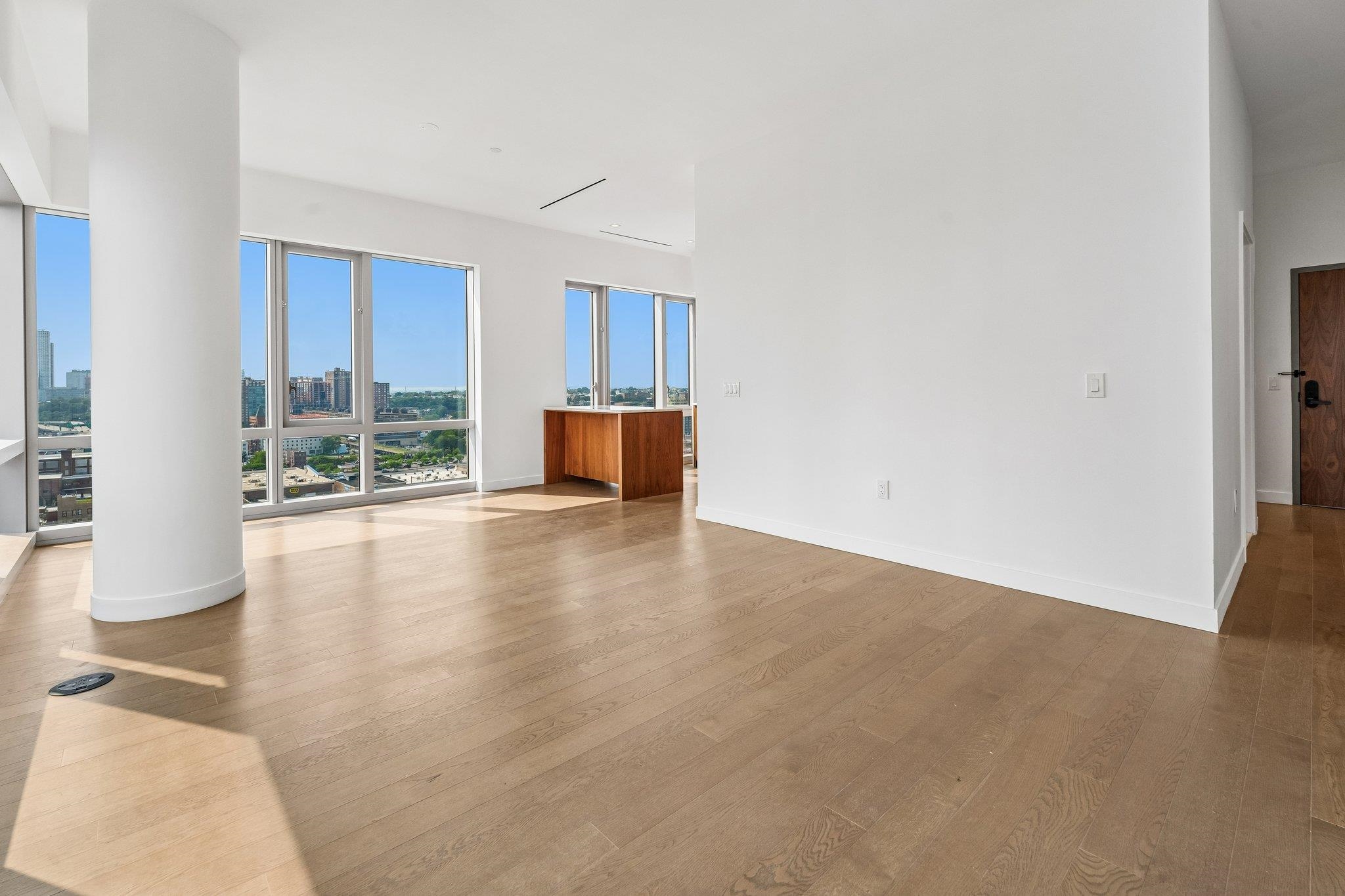 75 PARK LANE SOUTH Unit: 1912