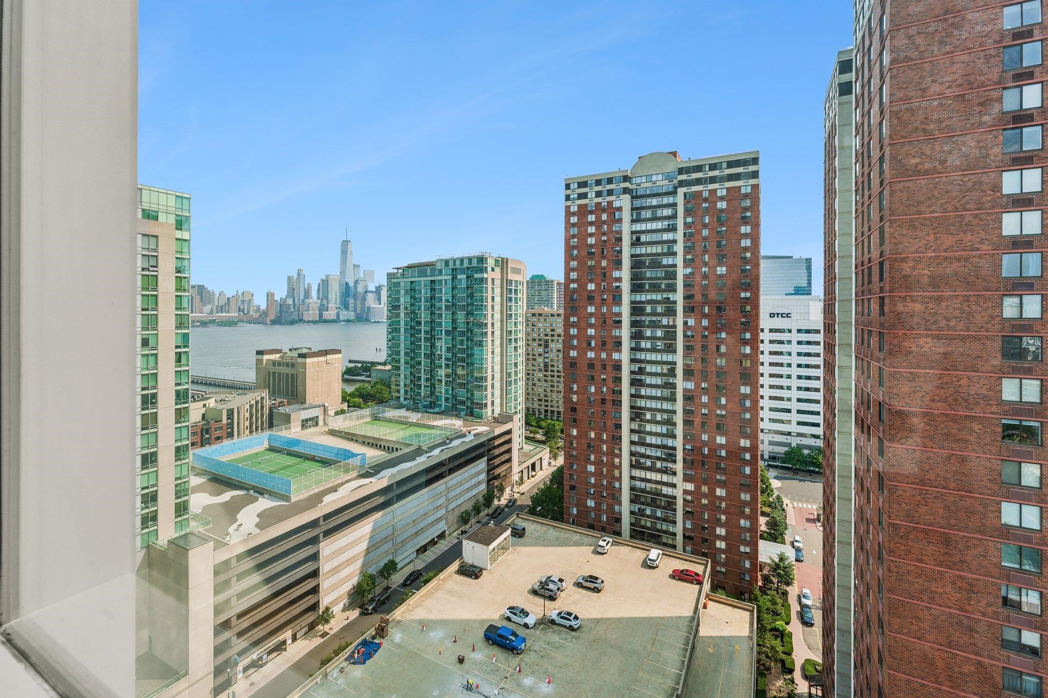 75 PARK LANE SOUTH Unit: 1912