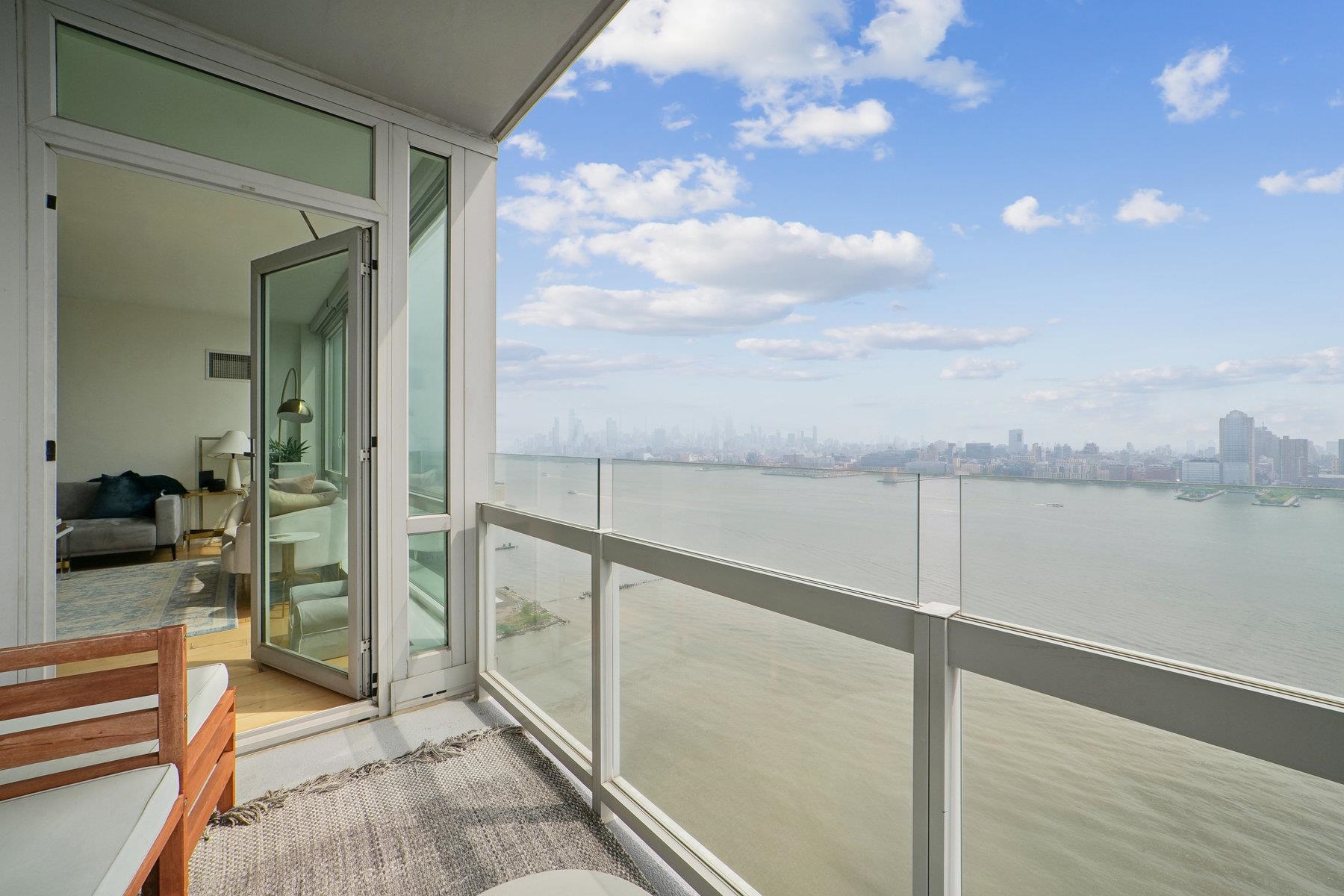 2 2ND ST Unit: 3503