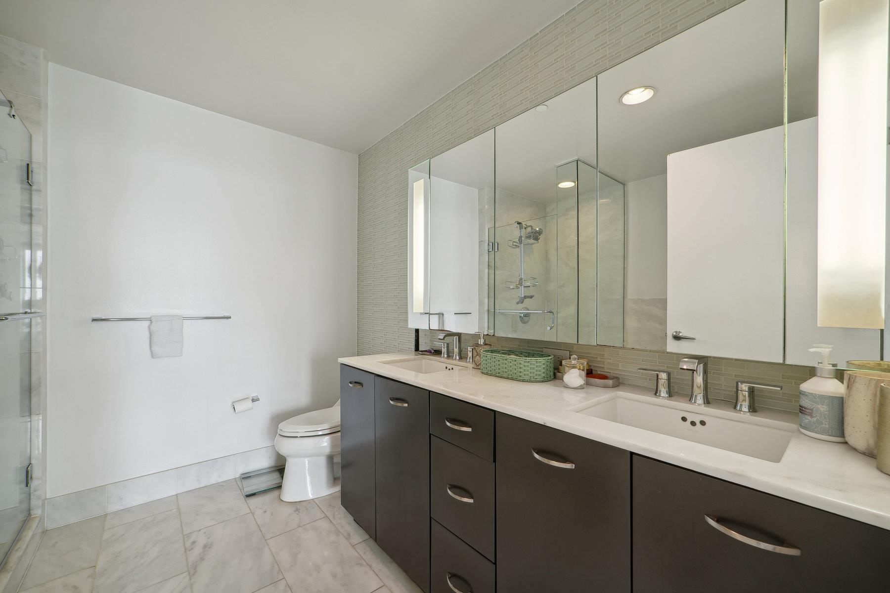 2 2ND ST Unit: 3503