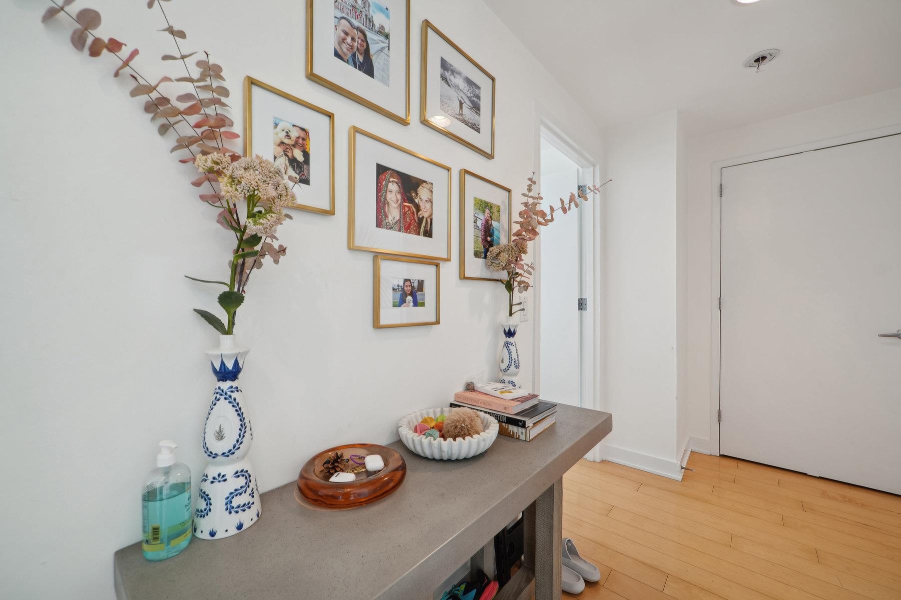 2 2ND ST Unit: 3503