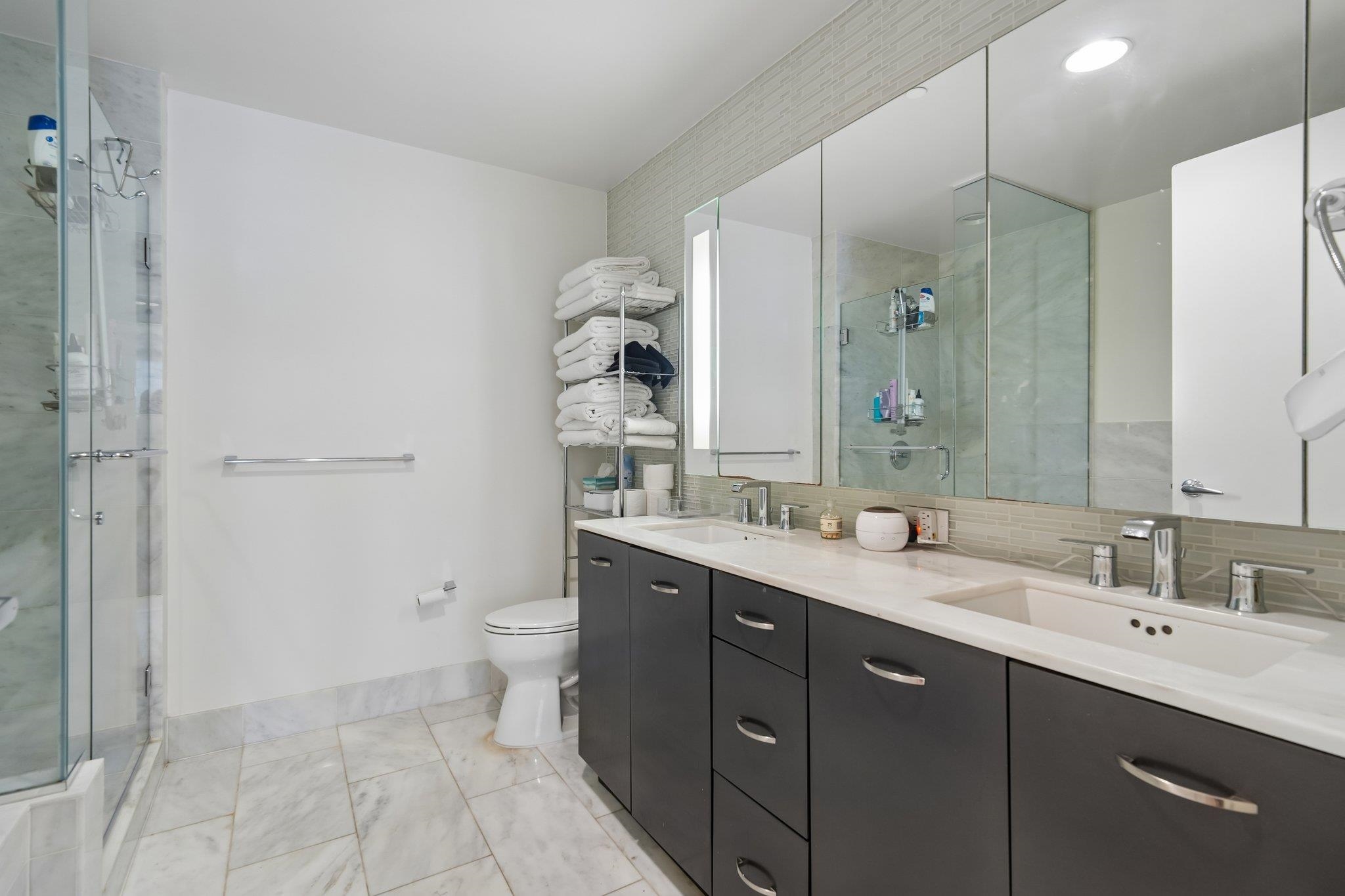 2 2ND ST Unit: 3503