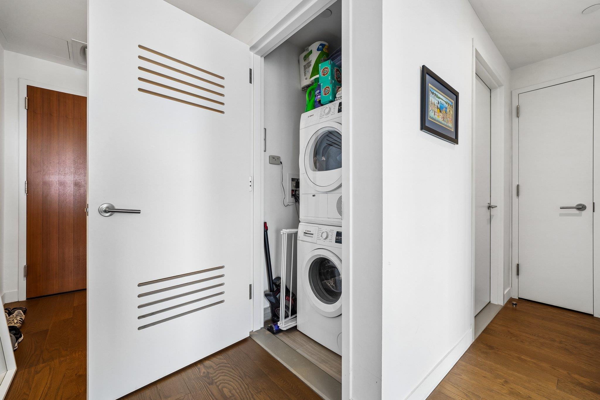 99 HUDSON ST Unit: 4309