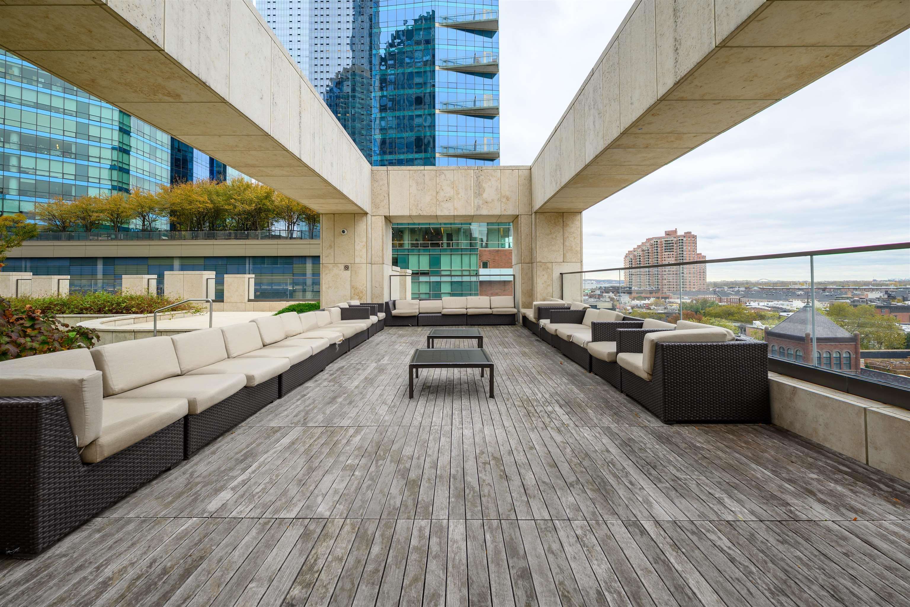 99 HUDSON ST Unit: 4309