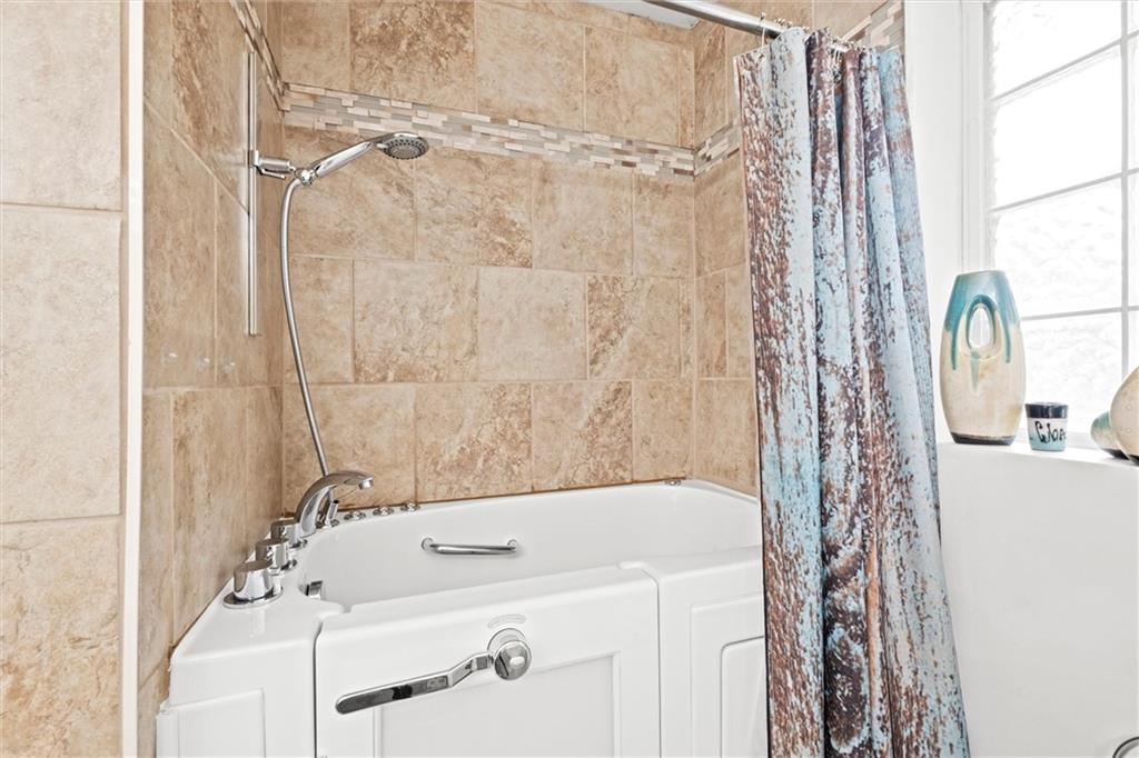 8304 Prospect Avenue