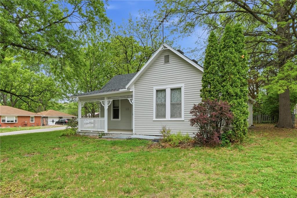 840 Limit Street