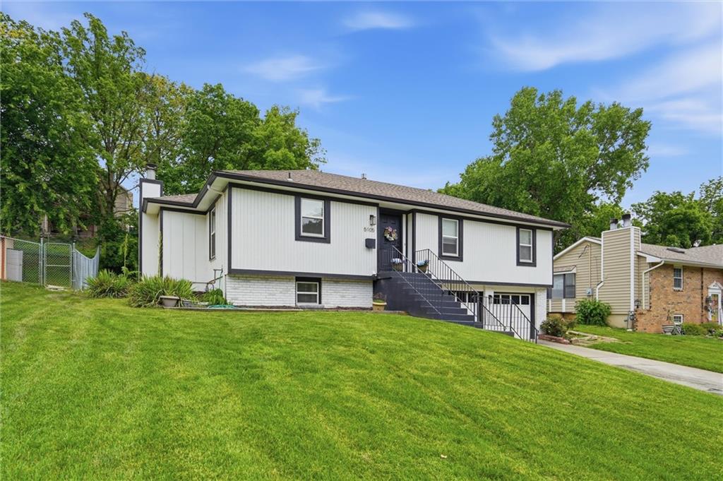 5105 Fairway Drive