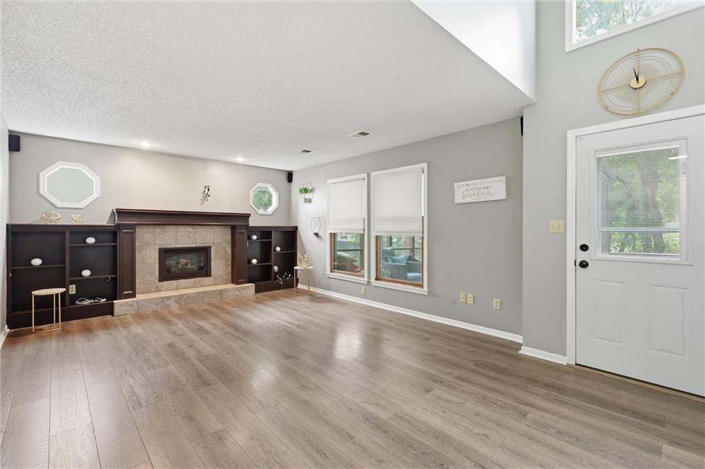 1337 NE Foxwood Drive