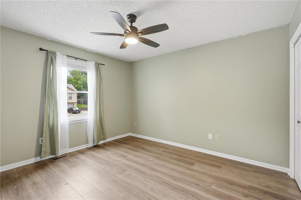 1337 NE Foxwood Drive