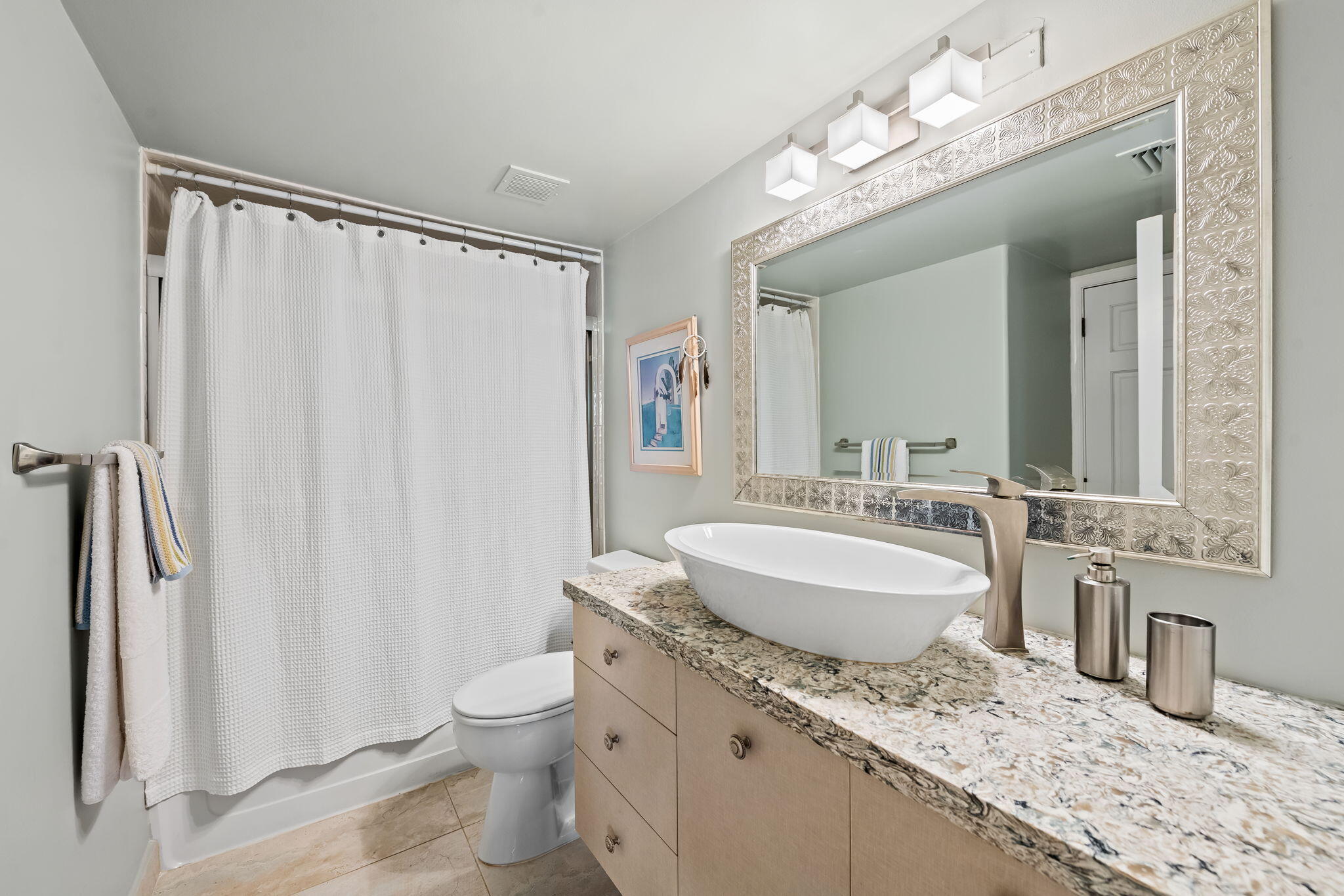 1301 River Reach Drive 202