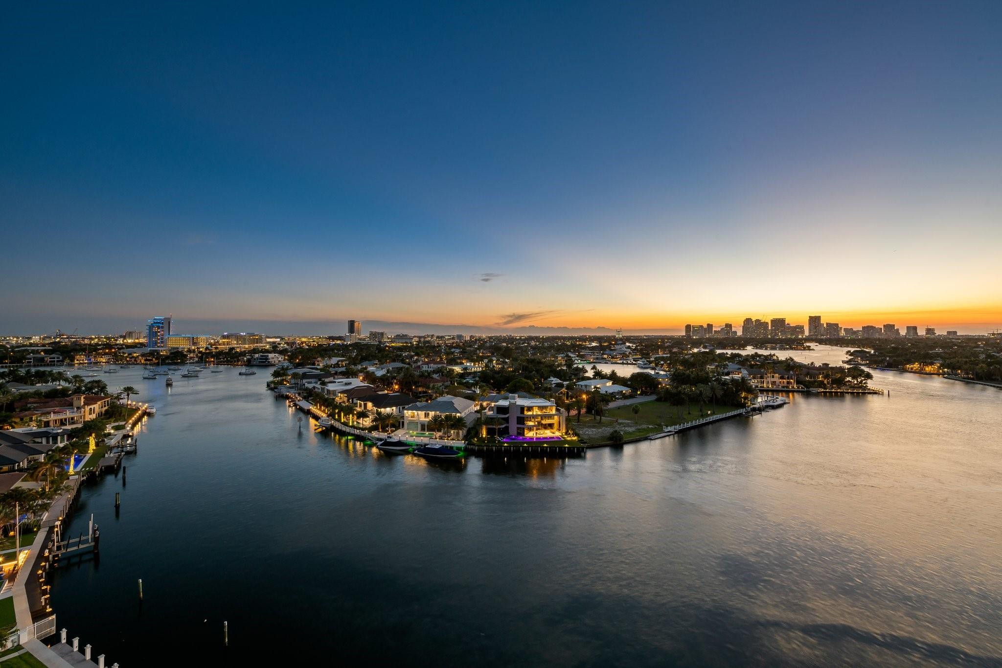 3055 Harbor Drive 1403