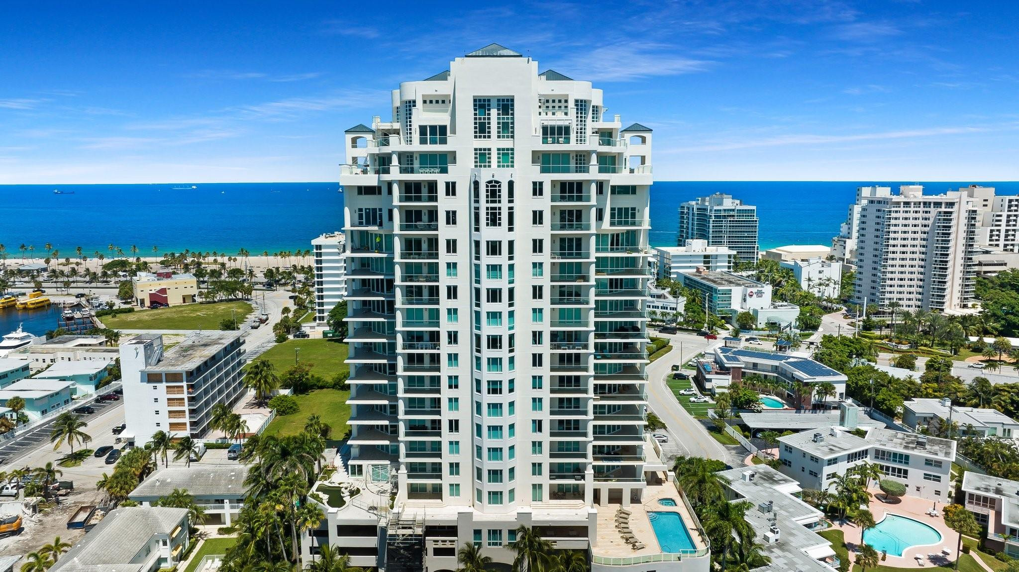 3055 Harbor Drive 1403