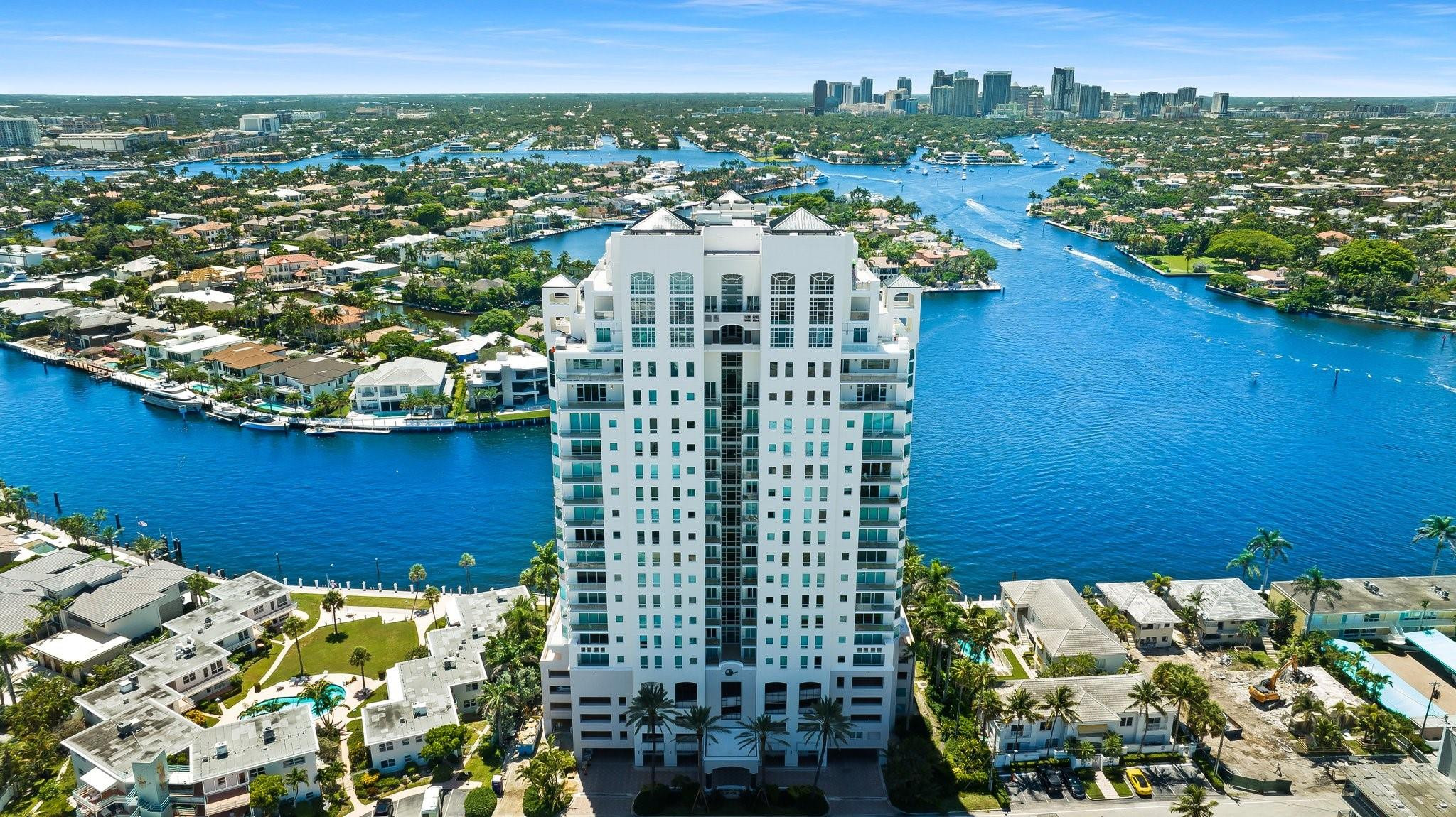 3055 Harbor Drive 1403