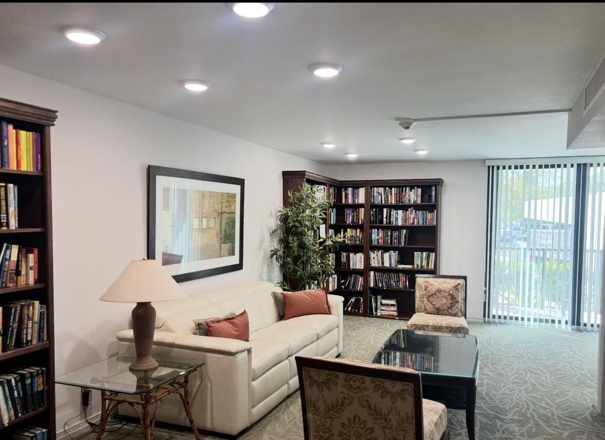 1301 River Reach Drive 111