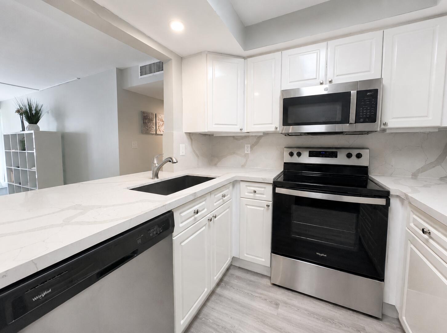 1301 River Reach Drive 111