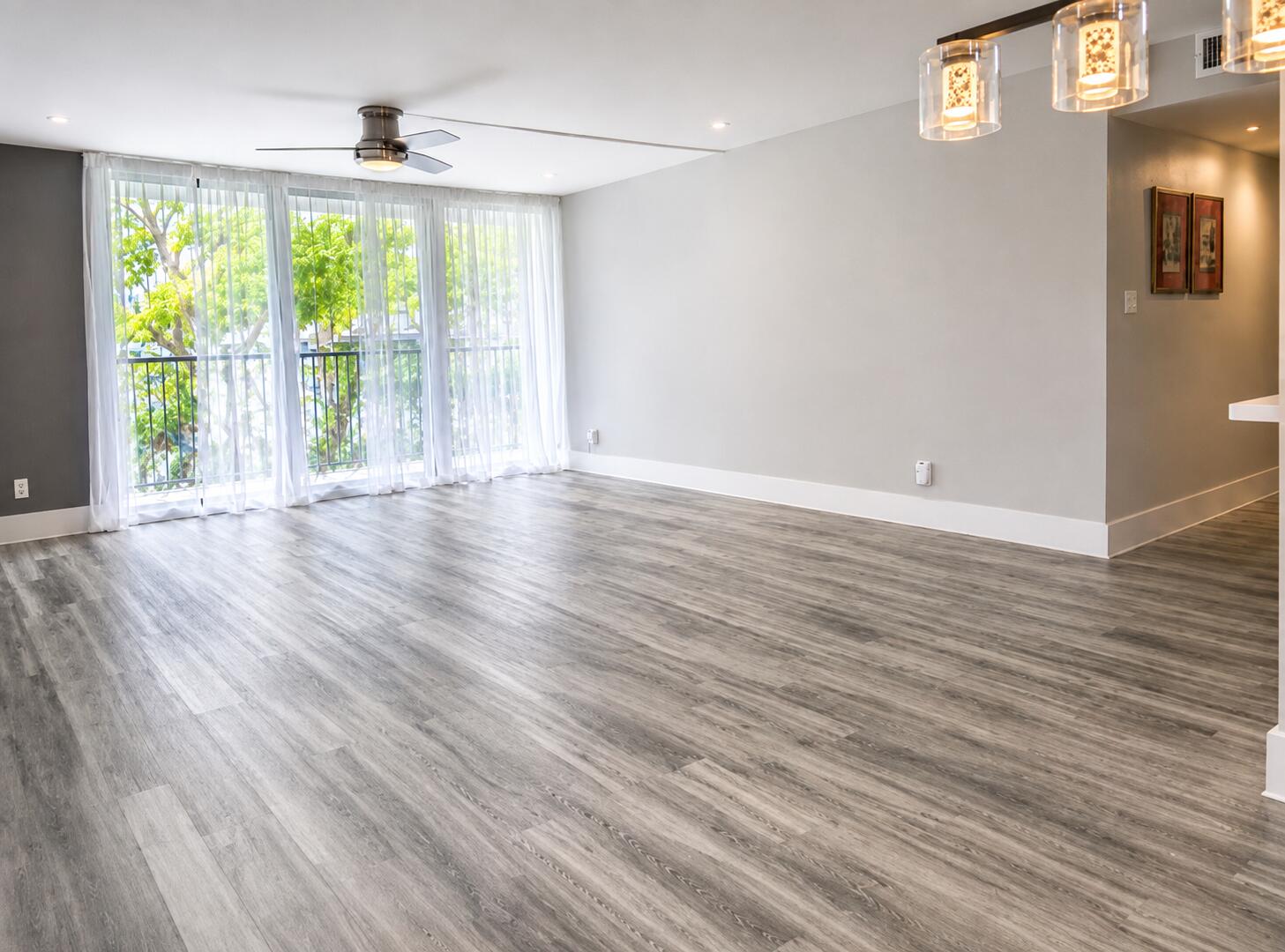 1301 River Reach Drive 111