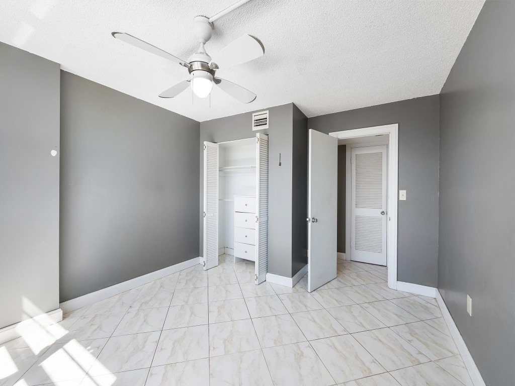 3161 S Ocean Dr Unit: 606