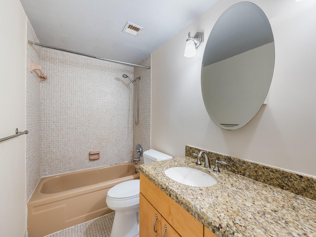 3161 S Ocean Dr Unit: 606