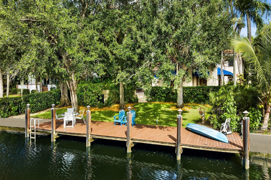 1313 Ponce De Leon Dr