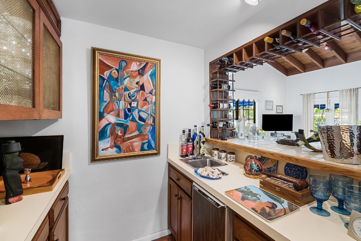 1313 Ponce De Leon Dr