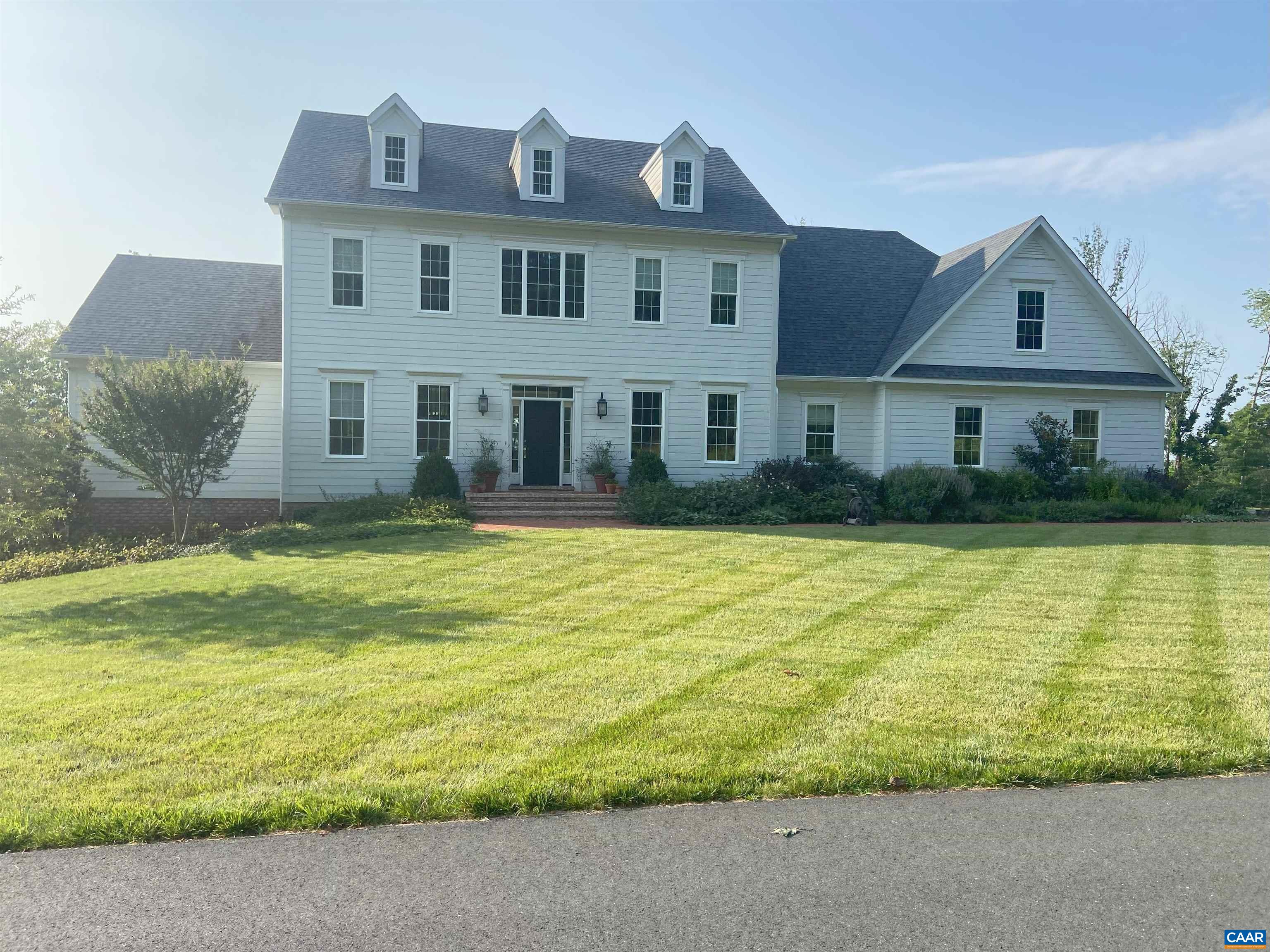 528 RAGGED MOUNTAIN DR