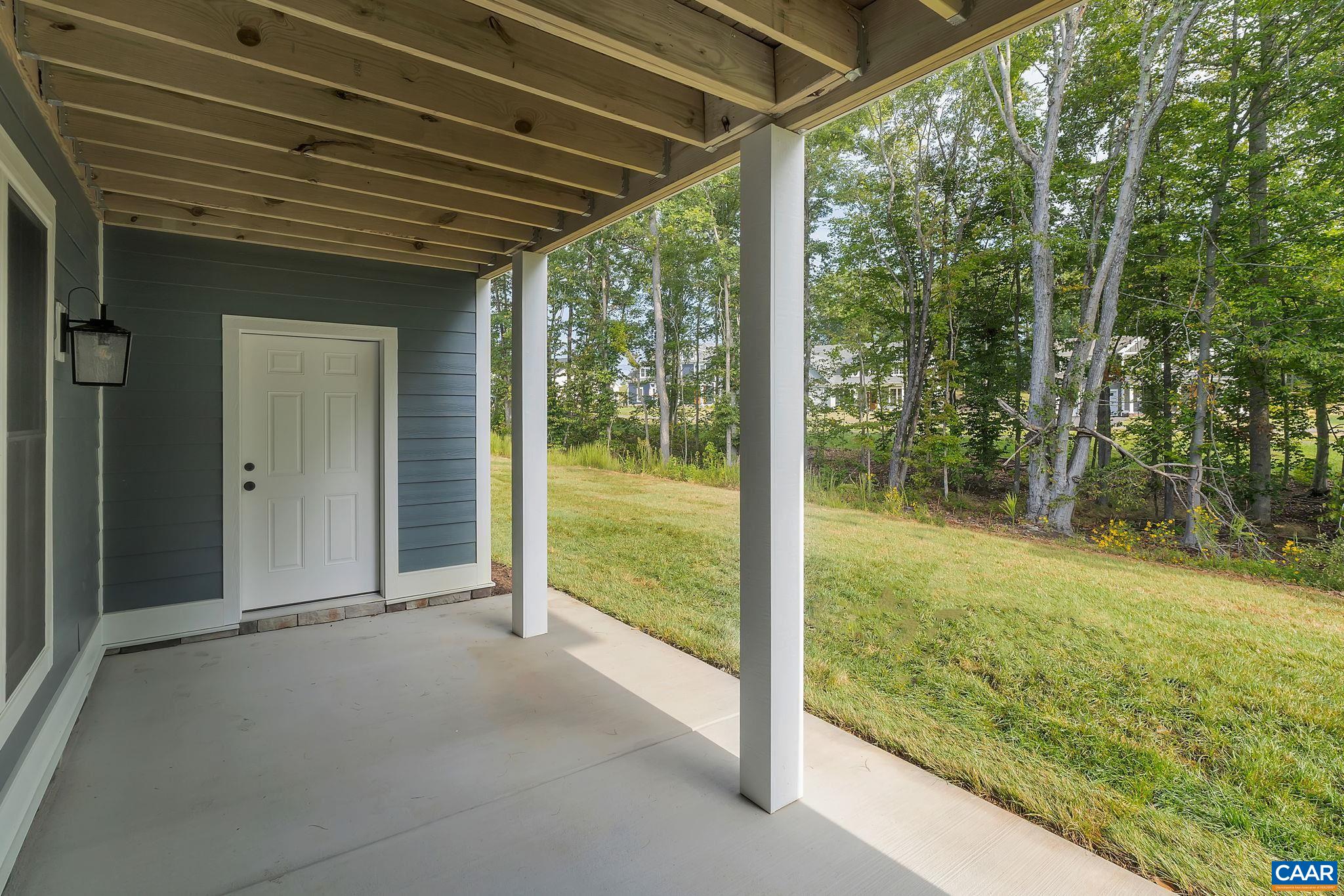 58 RED OAK CT