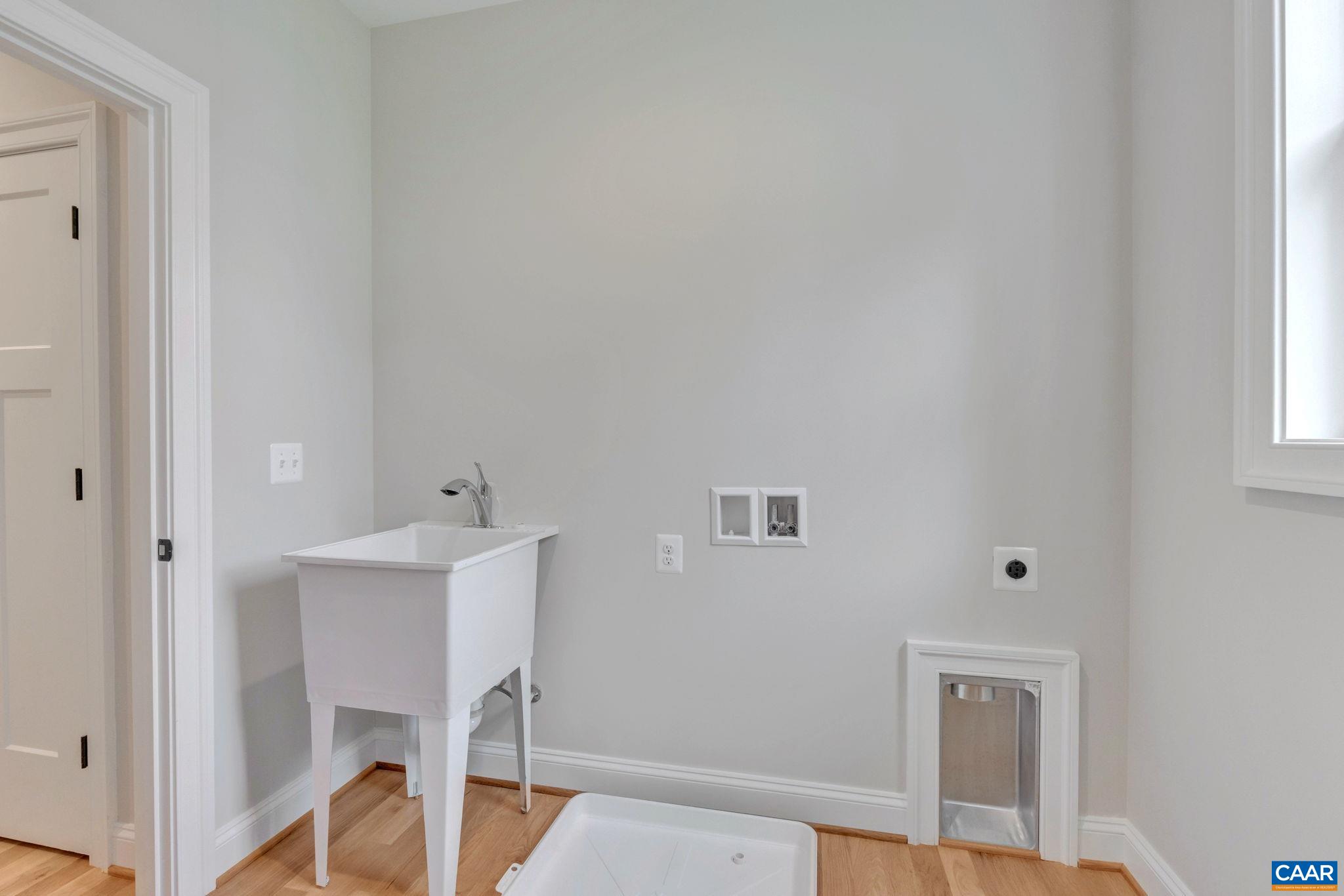 58 RED OAK CT