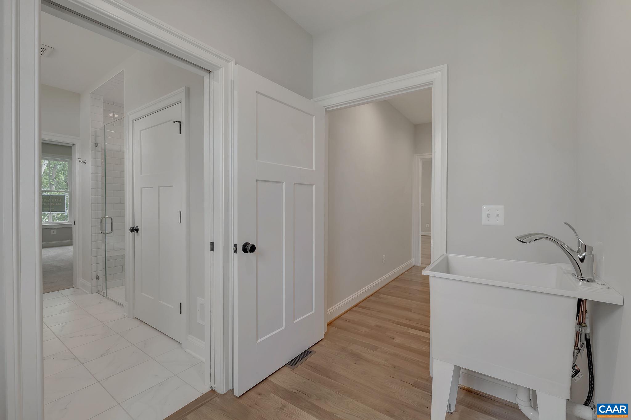 58 RED OAK CT