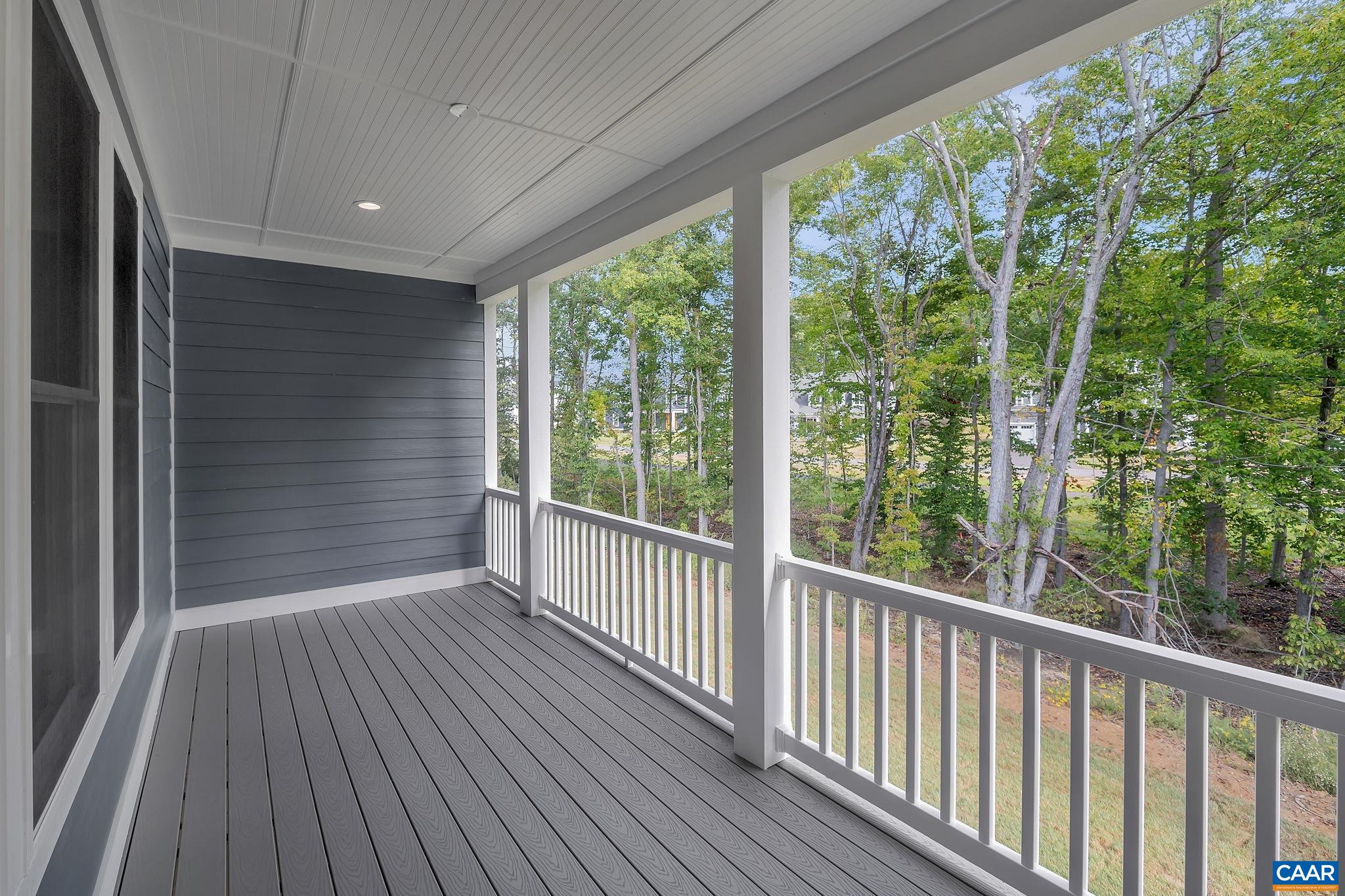 58 RED OAK CT