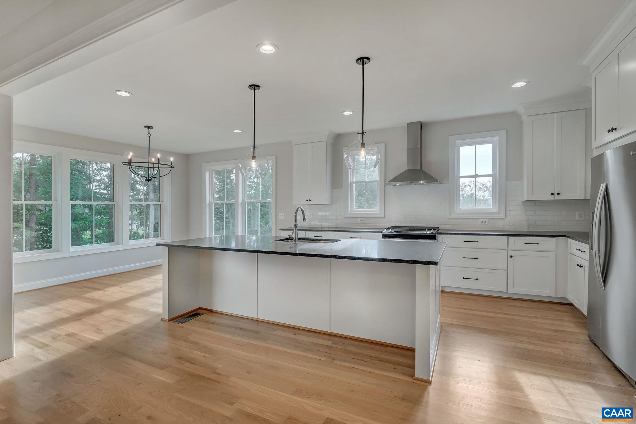 58 RED OAK CT