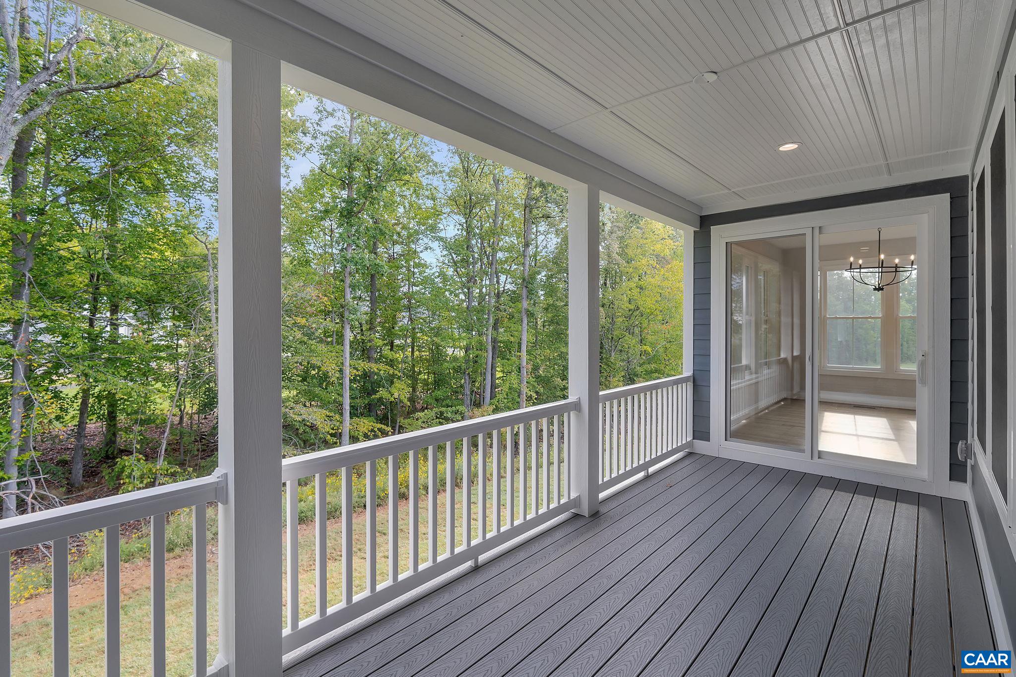 58 RED OAK CT