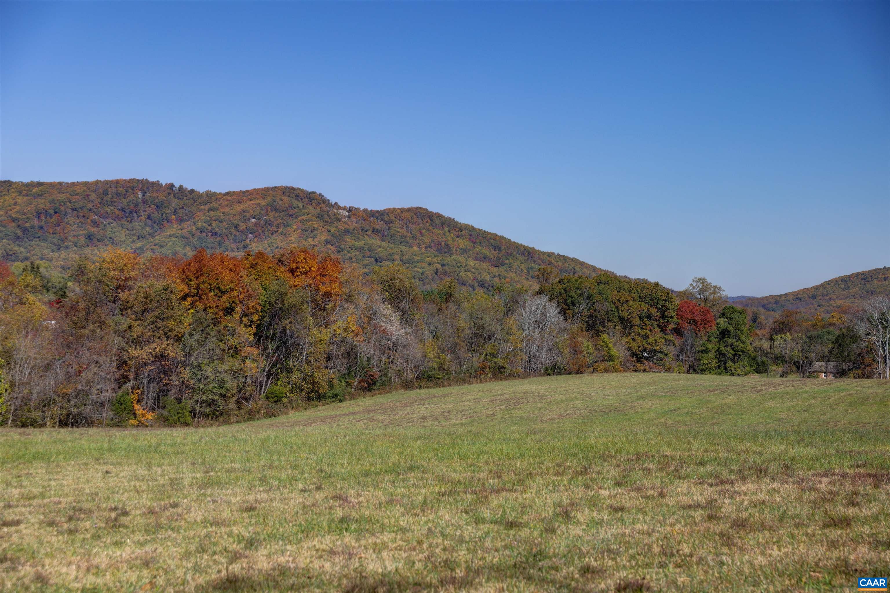 1 HEARDS MOUNTAIN RD