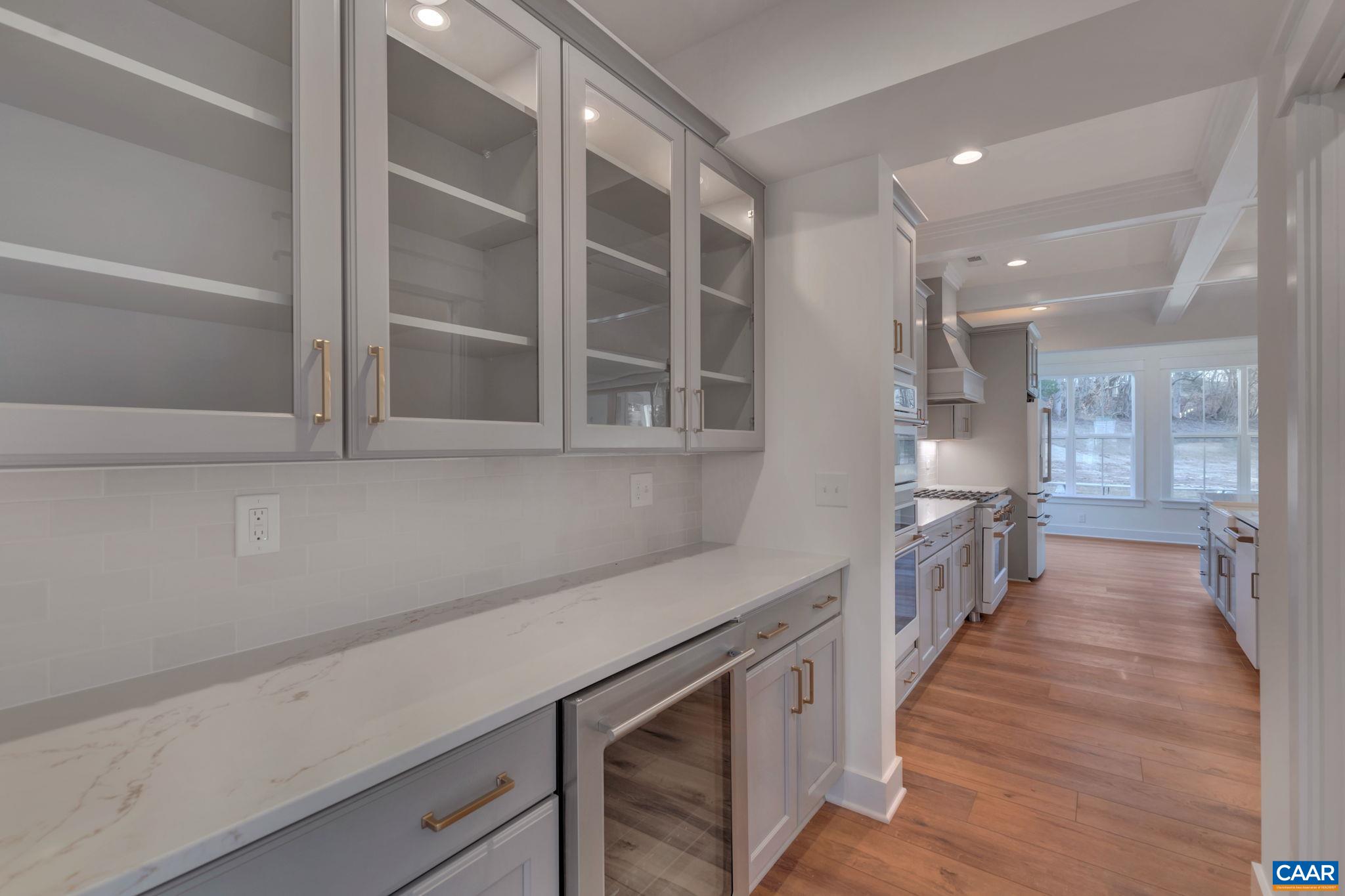 405 VILLA DESTE CT