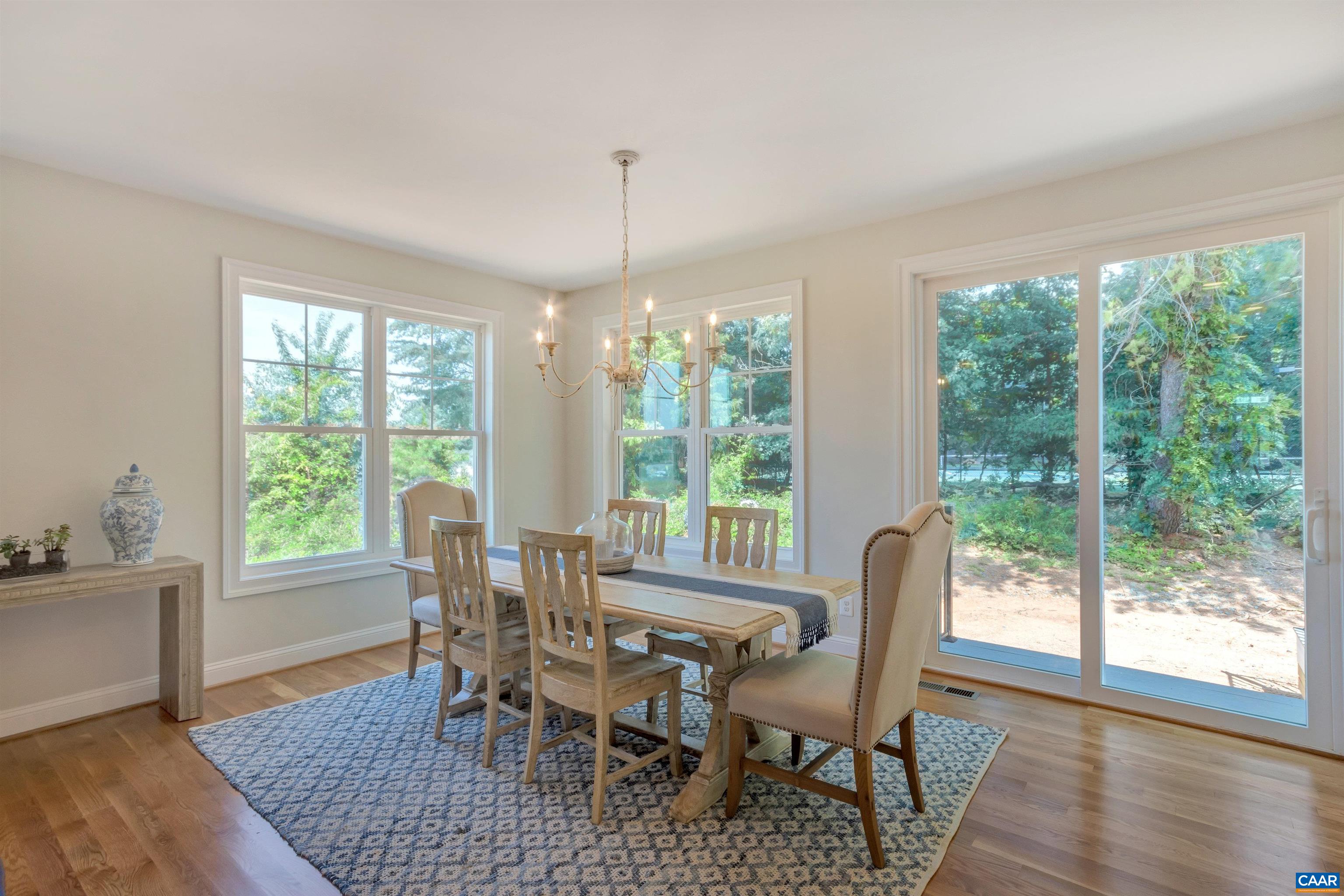 154 EAGLE CREEK TER