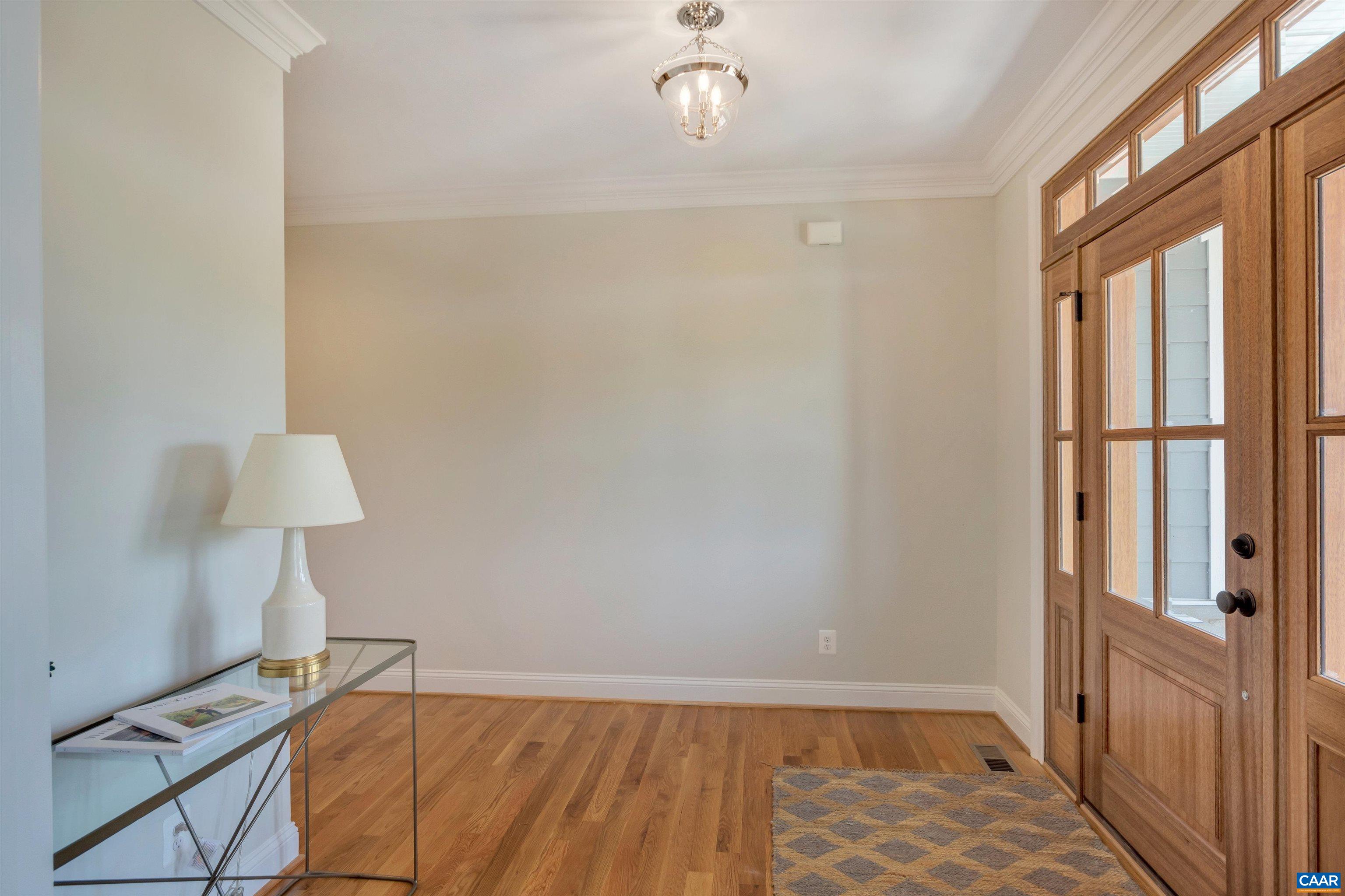 154 EAGLE CREEK TER