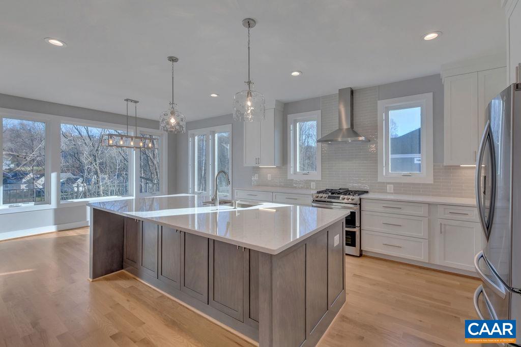 E-19 CHERRYWOOD CT