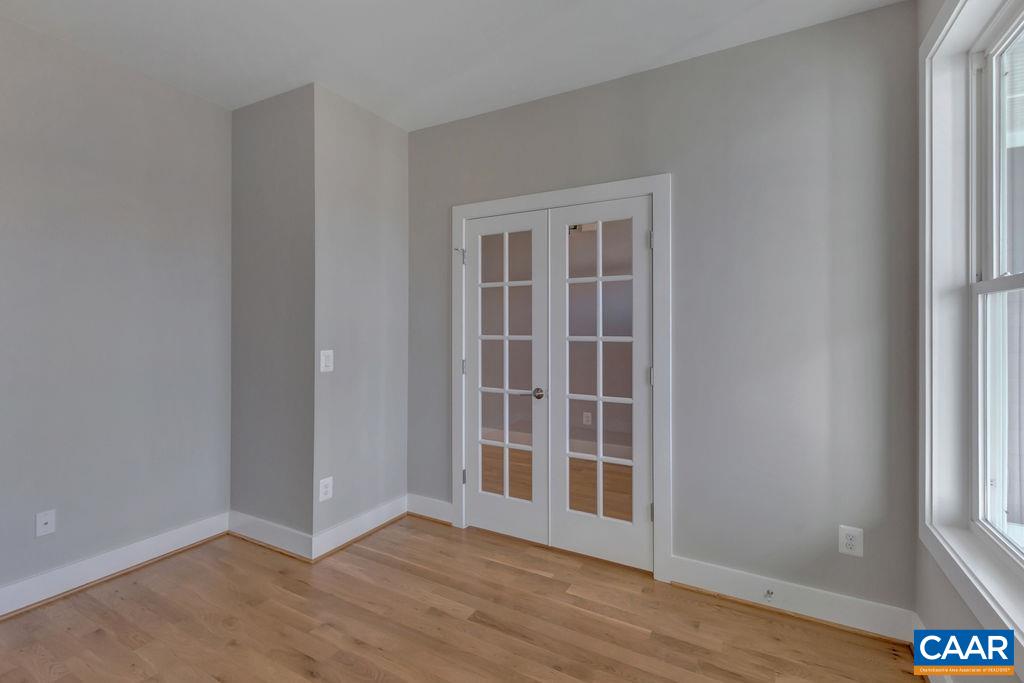 E-19 CHERRYWOOD CT