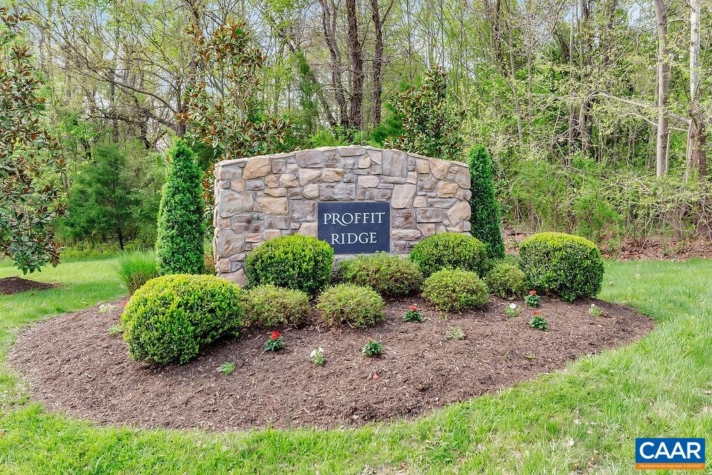 2729 PROFFIT CROSSING LN