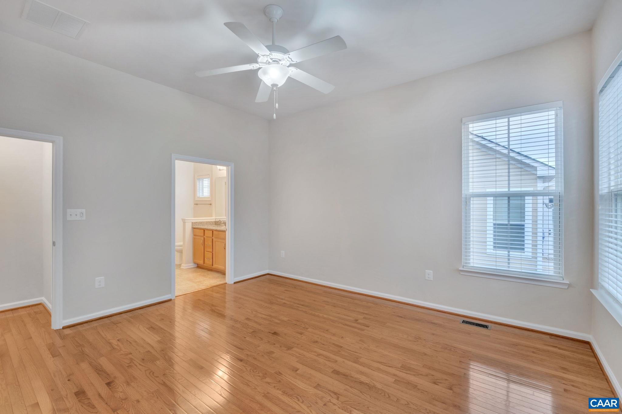 1579 SAWGRASS CT