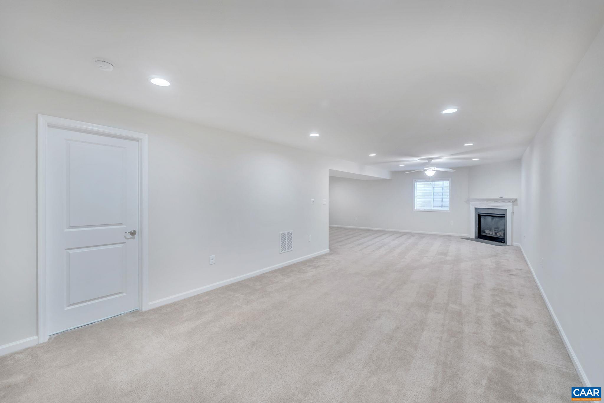 1579 SAWGRASS CT