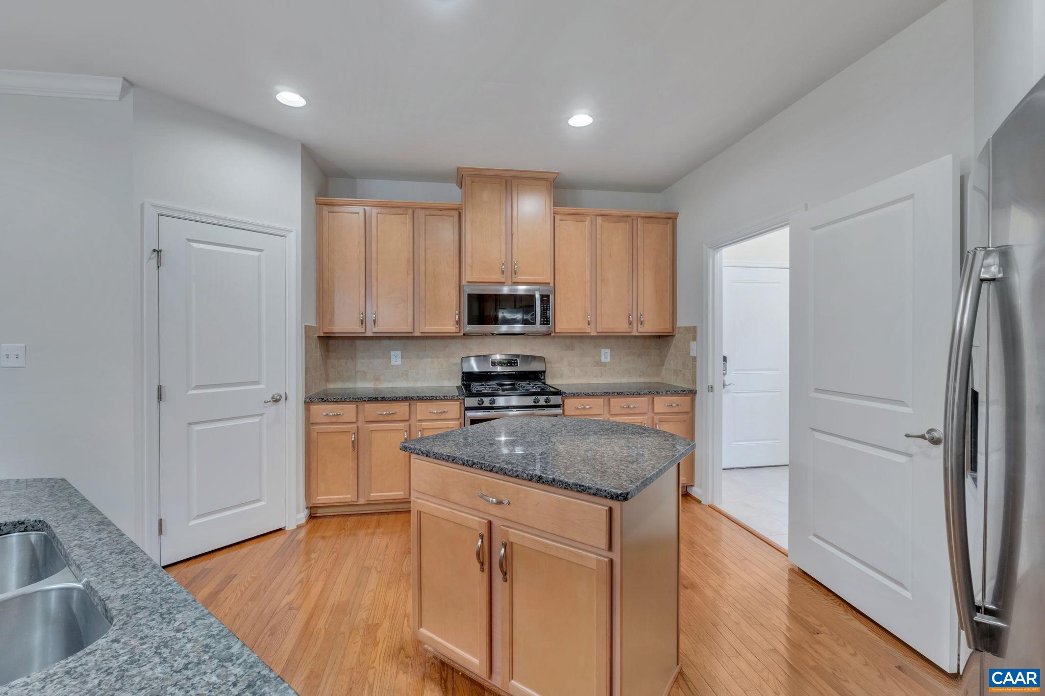 1579 SAWGRASS CT