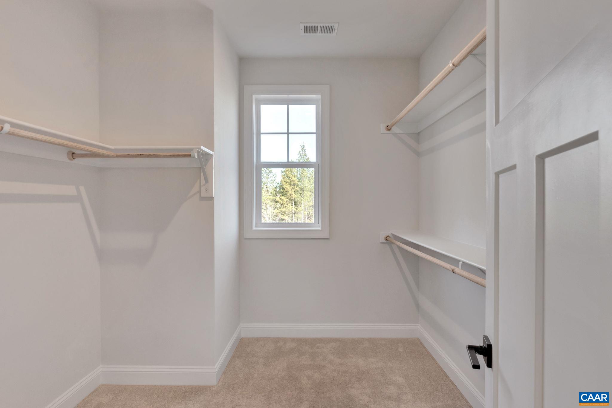1139 SABLEWOOD DR