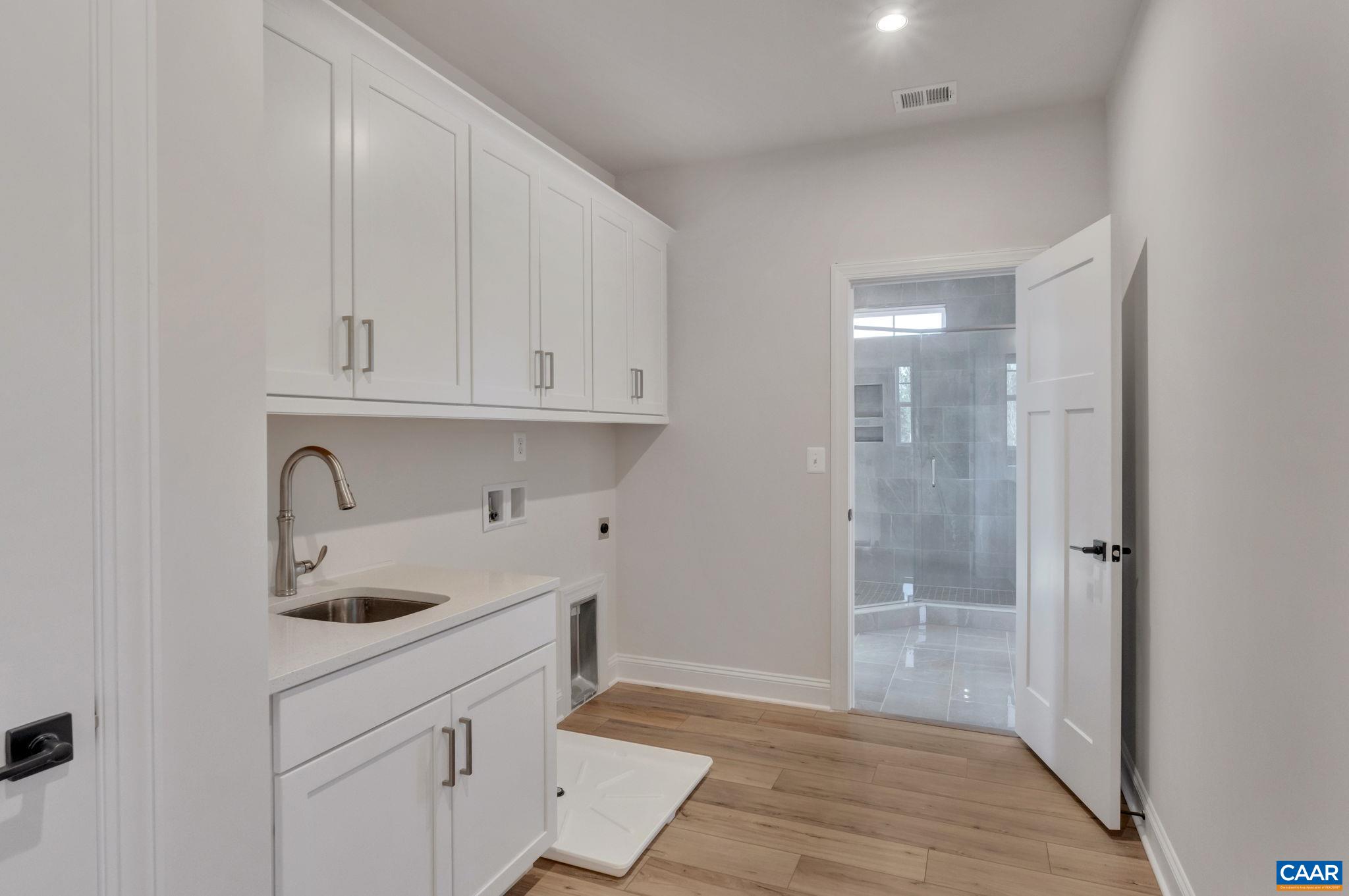 1139 SABLEWOOD DR