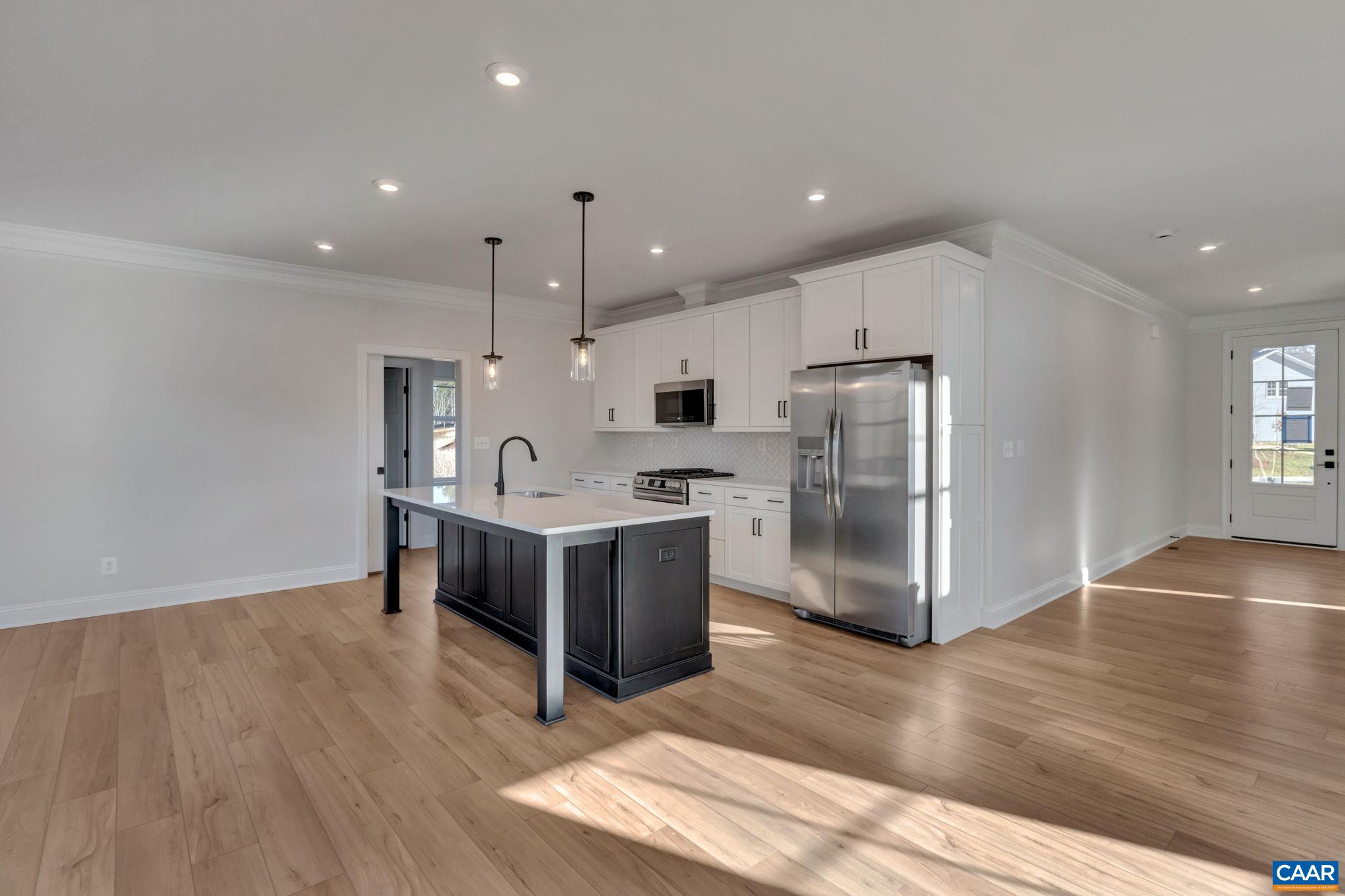 1139 SABLEWOOD DR