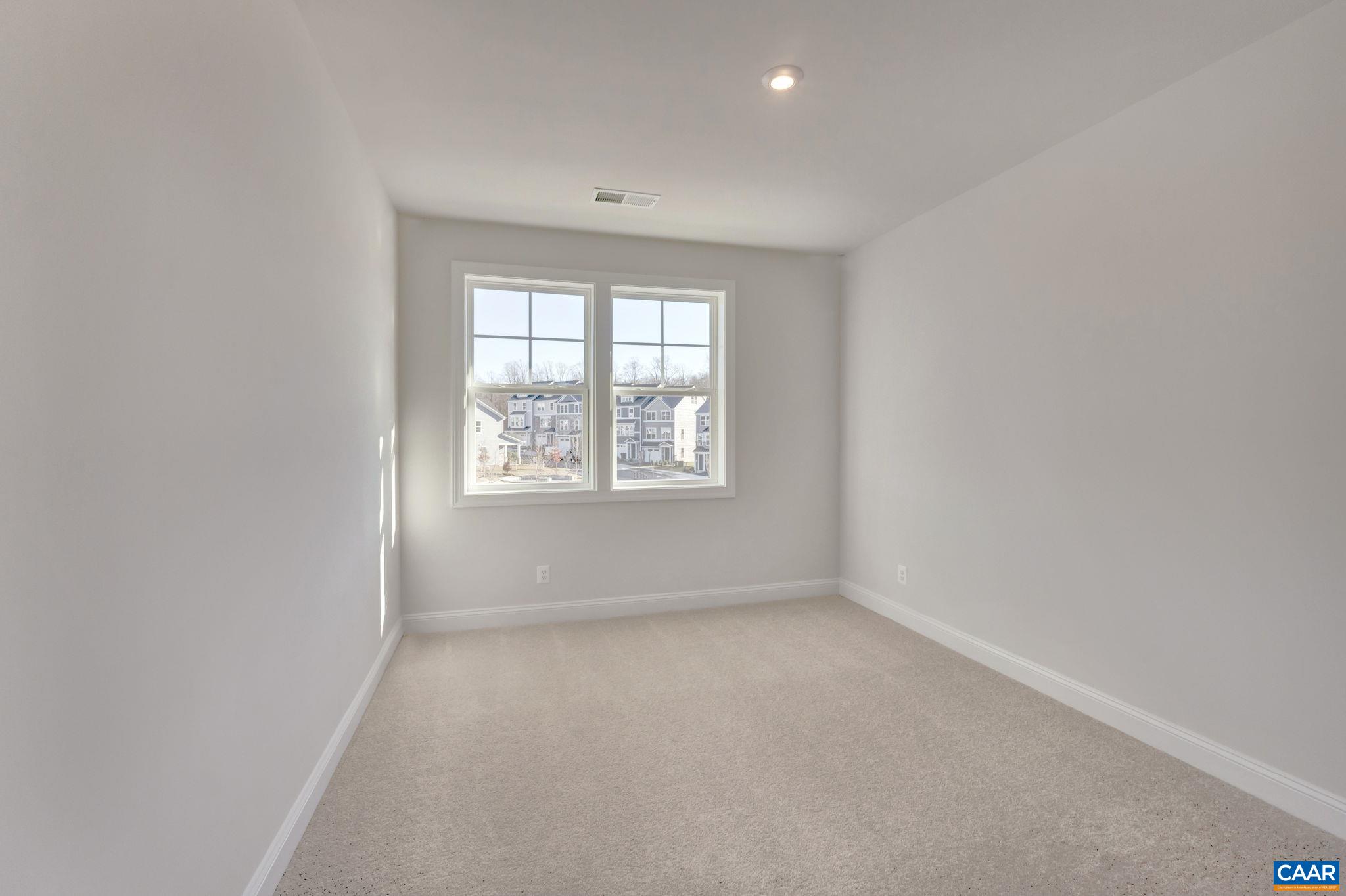 1139 SABLEWOOD DR